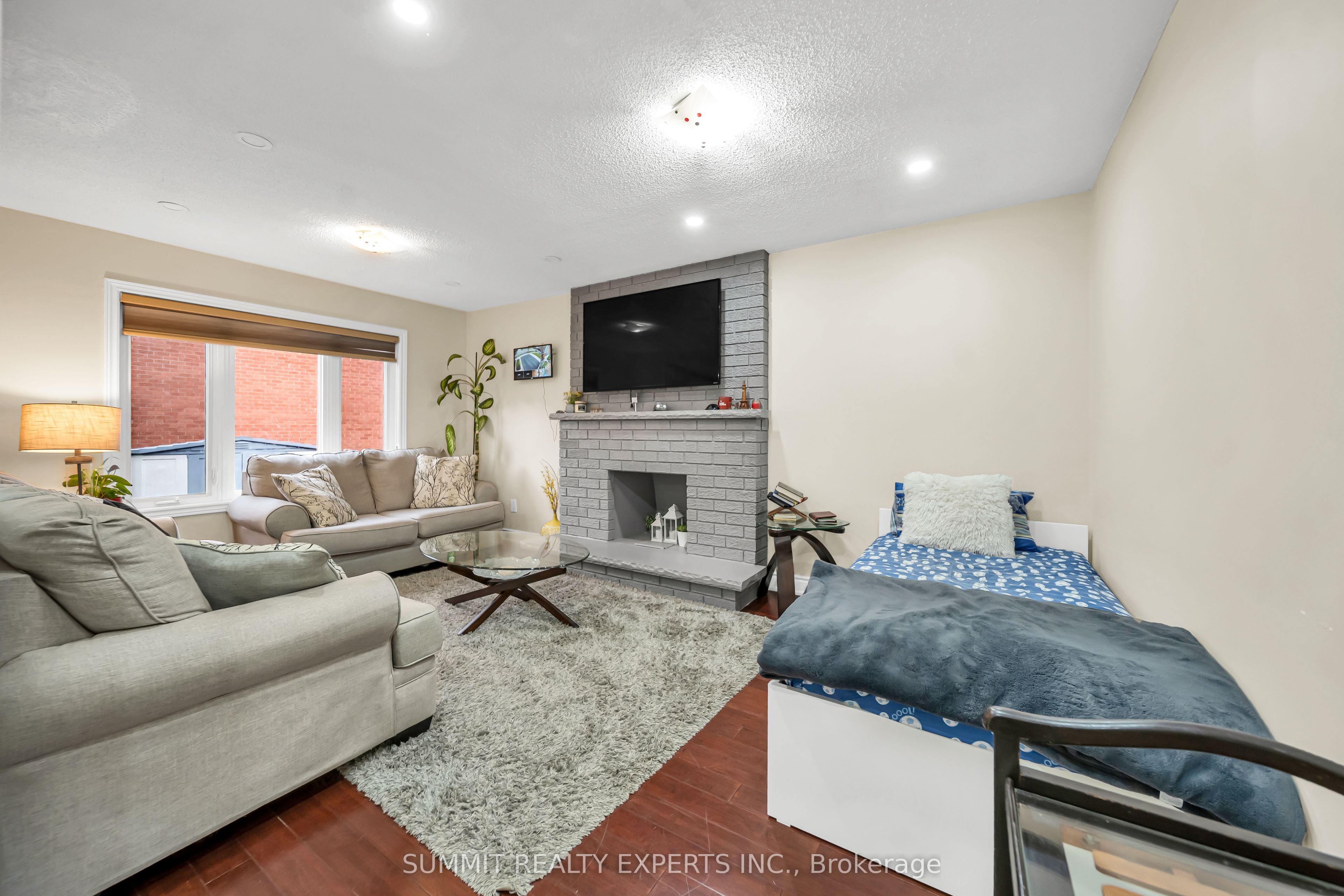 29 Coronation Circle Property Photo 14