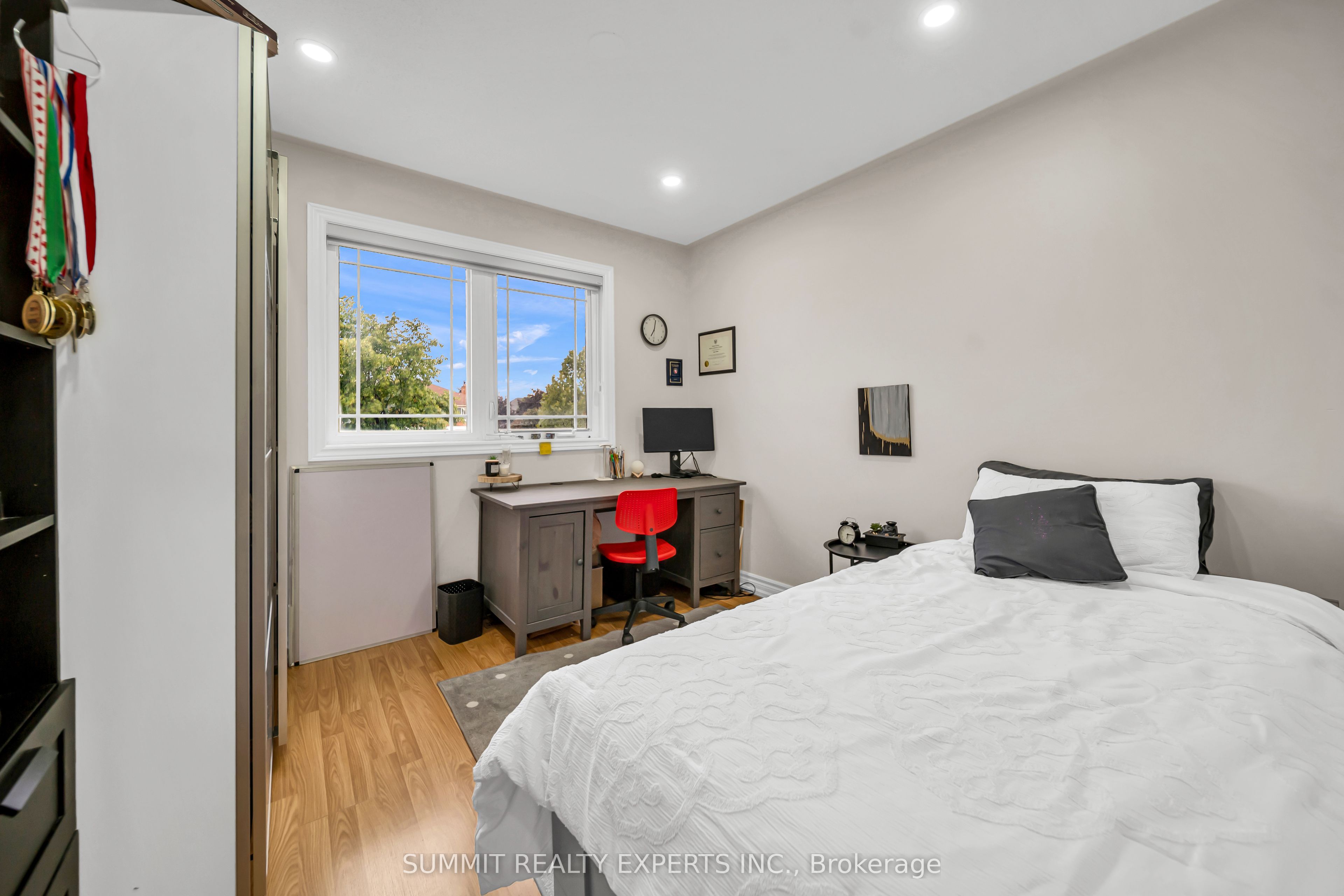 29 Coronation Circle Property Photo 27