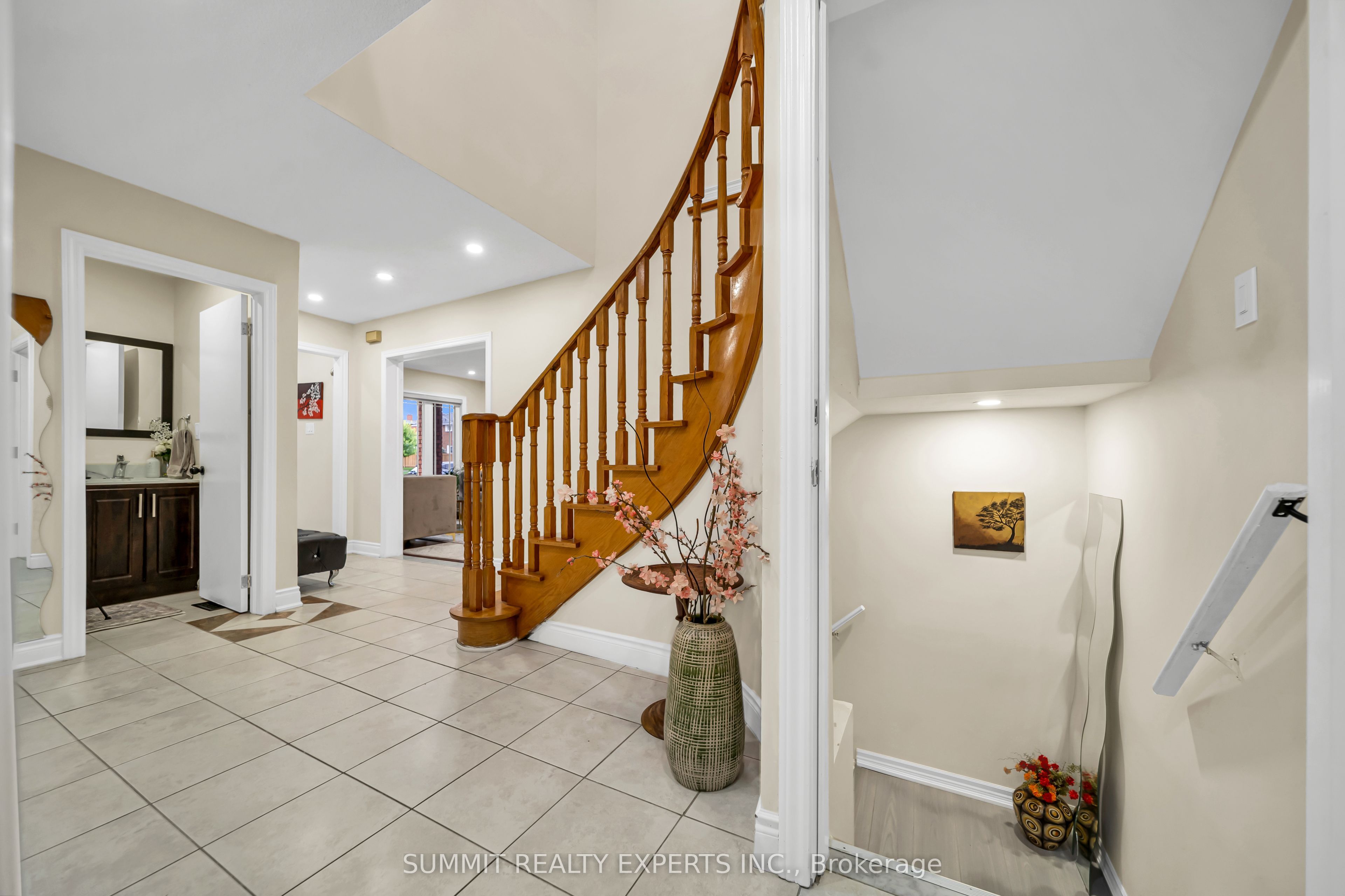 29 Coronation Circle Property Photo 39