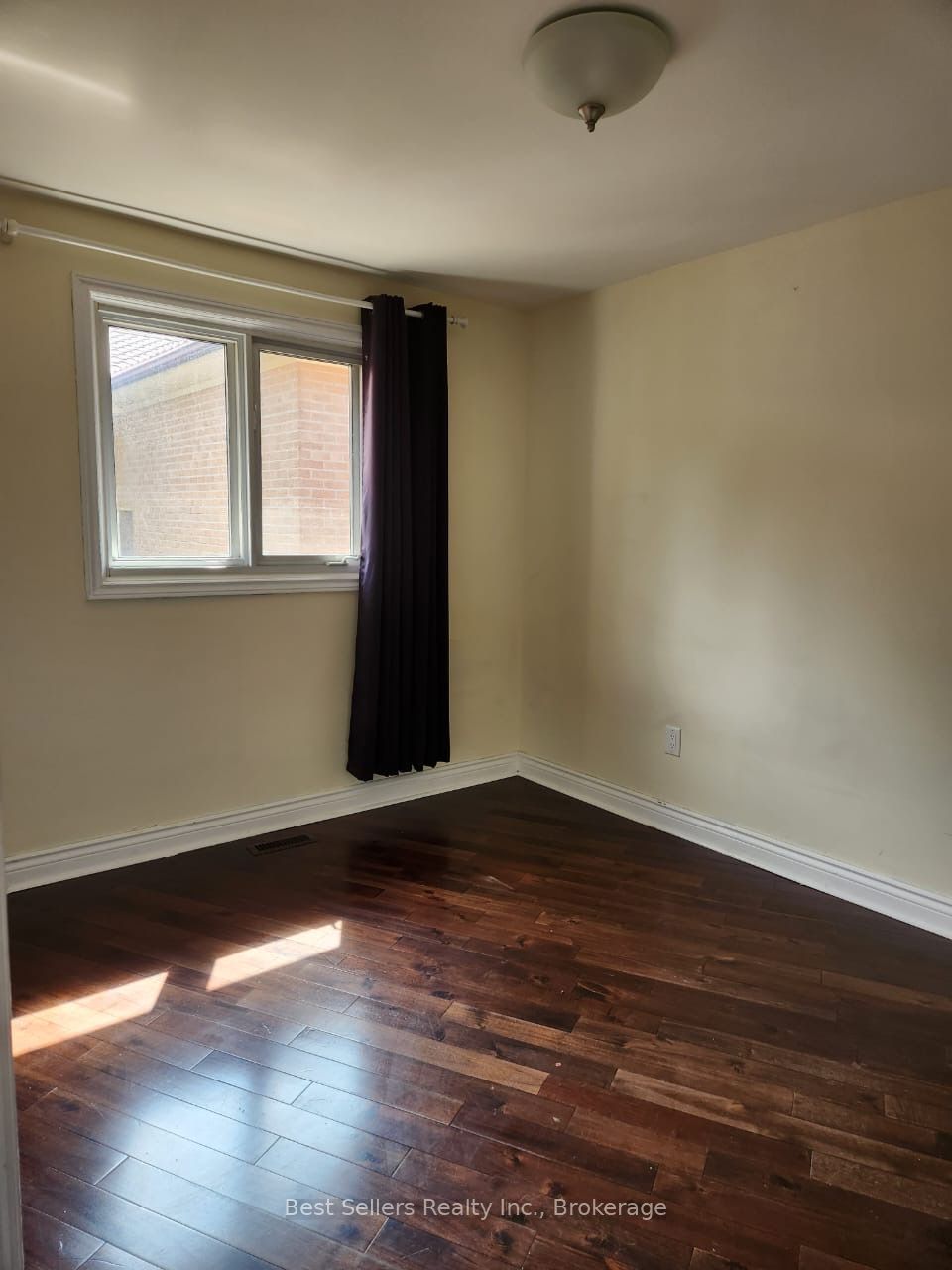 12 Bowshelm Court Property Photo 5