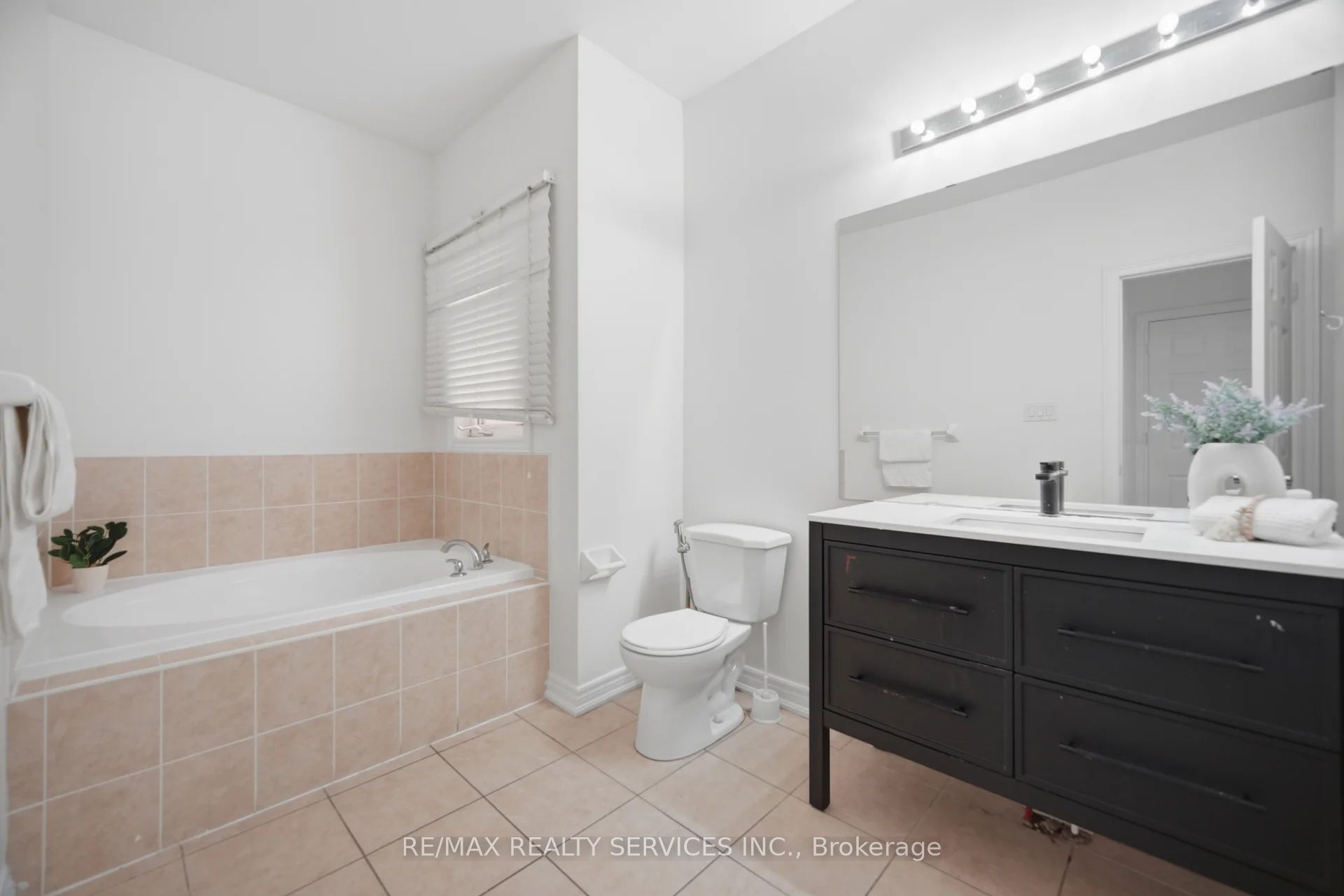 40 Balin Crescent Property Photo 15