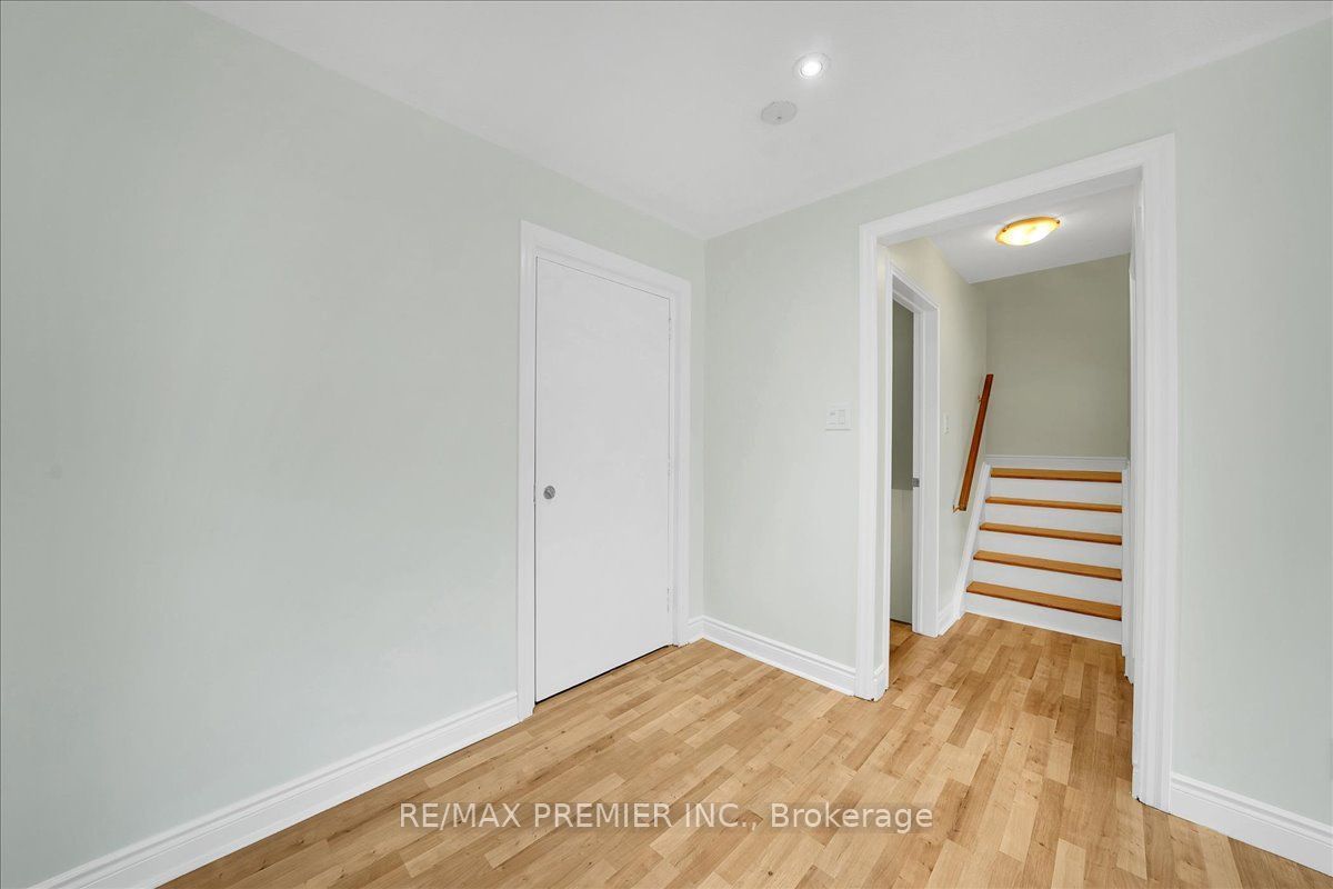 485 Timber Lane Property Photo 11