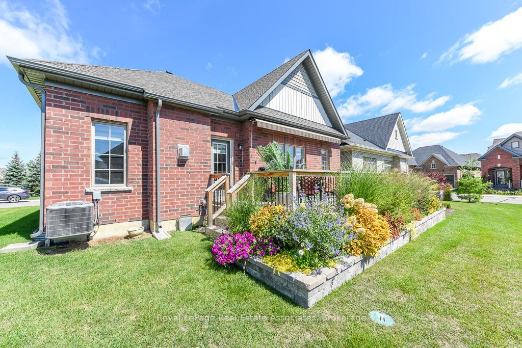 4 Abelia Street Property Photo 30