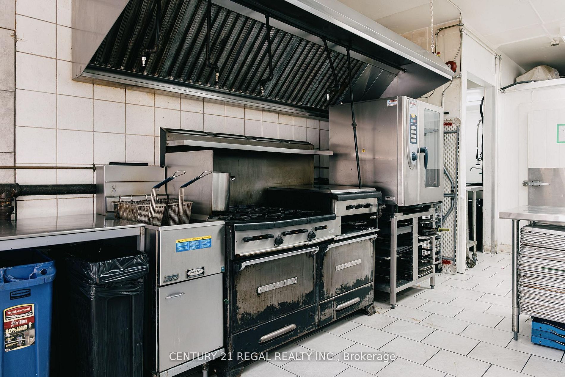 109 Jefferson Avenue Property Photo 11