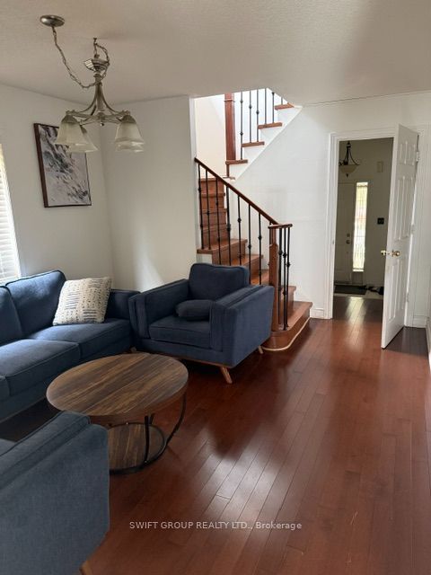 52 Florette Place Property Photo 2