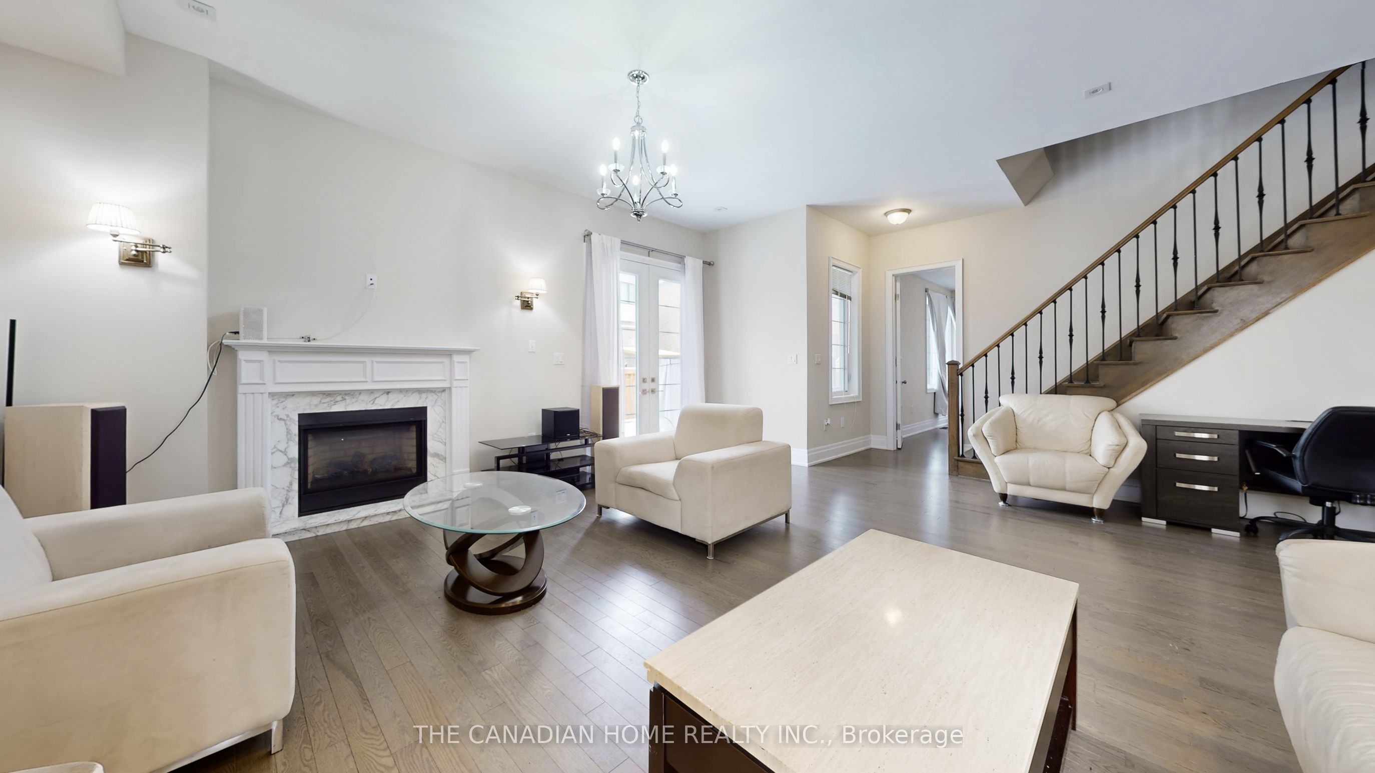20 Settlers Field Road Property Photo 6