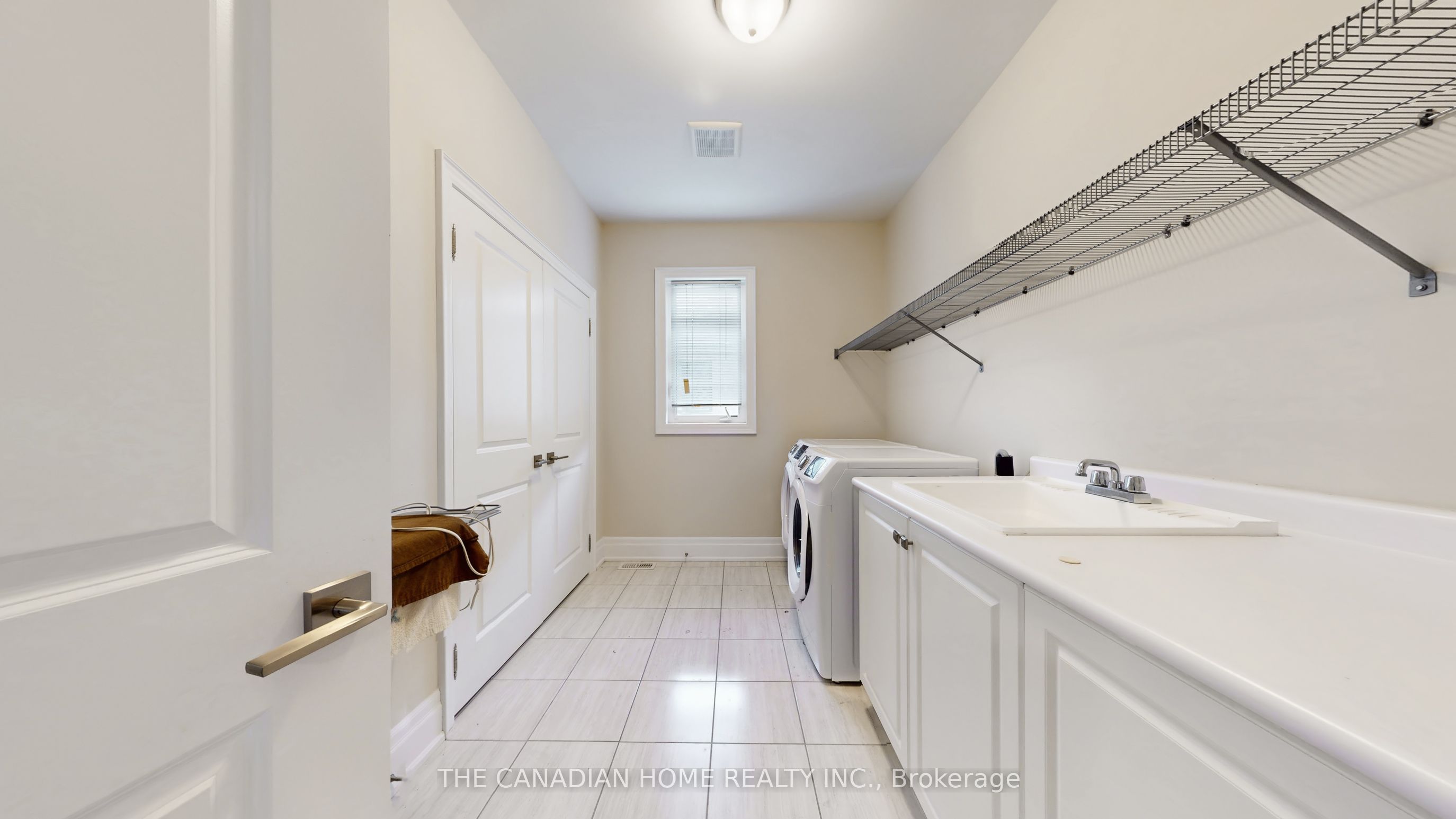 20 Settlers Field Road Property Photo 38