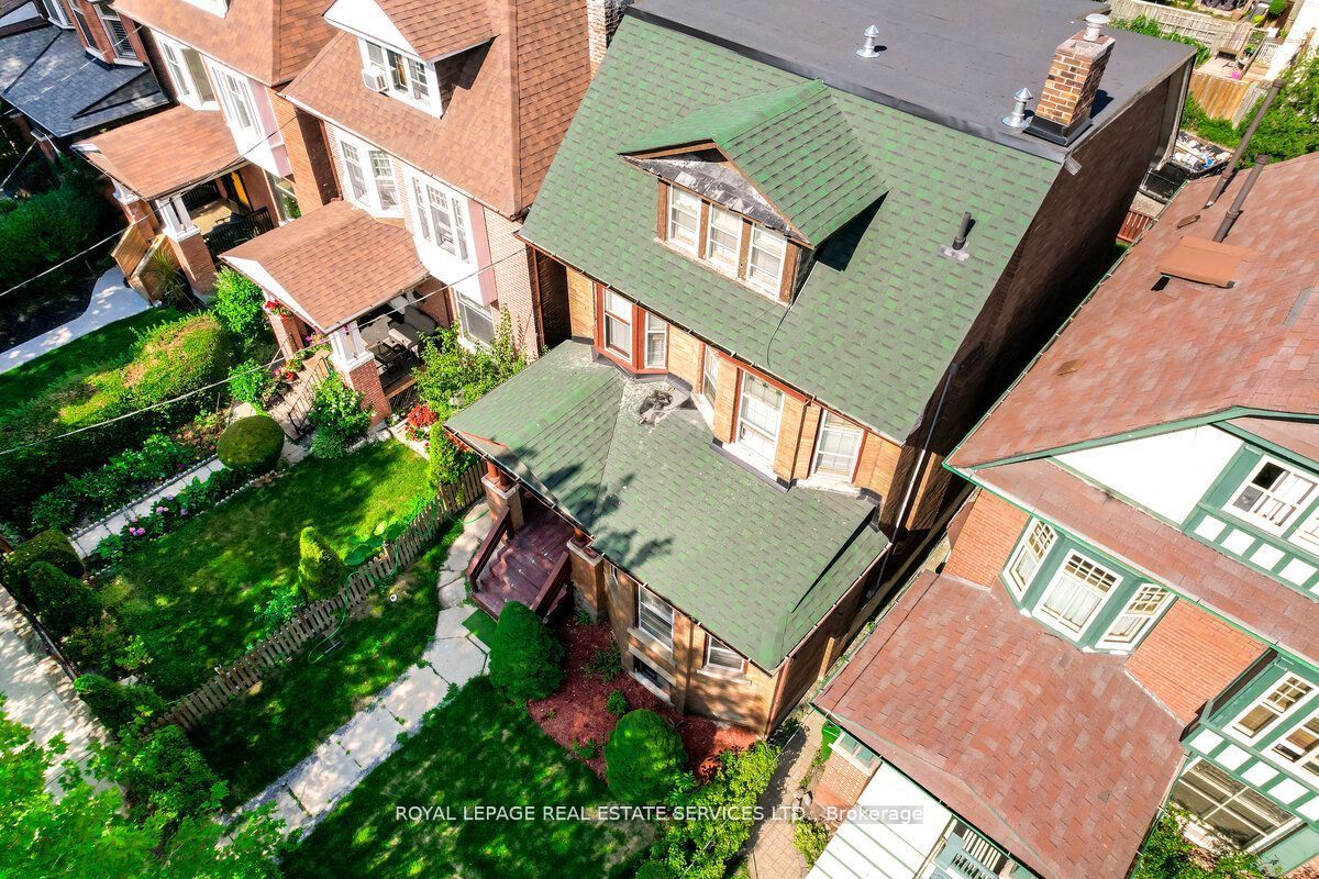 31 Tyndall Avenue Property Photo 2