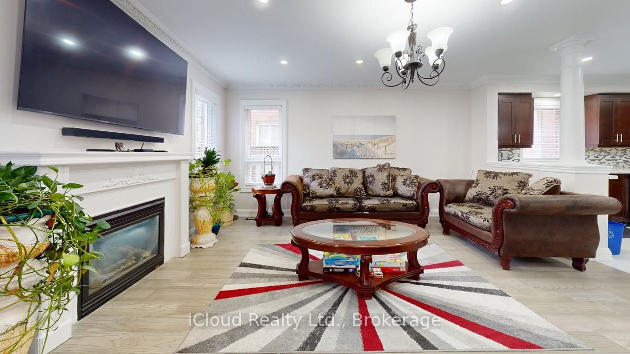 71 Tufton Crescent Property Photo 3