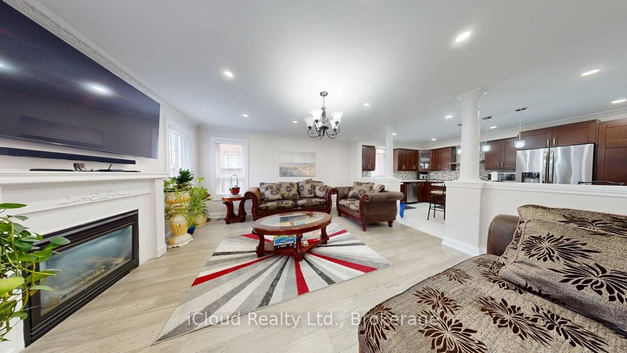 71 Tufton Crescent Property Photo 4