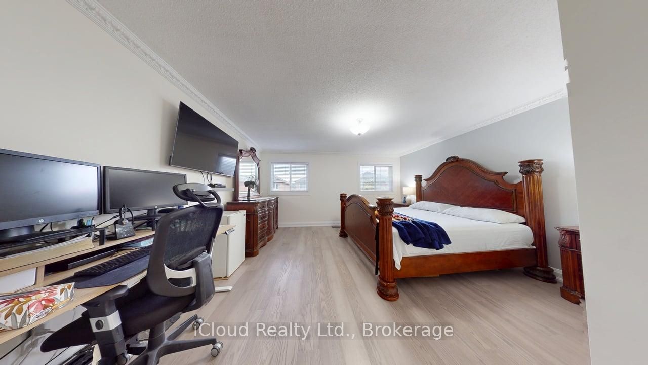71 Tufton Crescent Property Photo 9