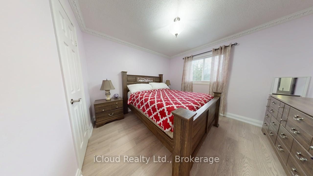 71 Tufton Crescent Property Photo 14
