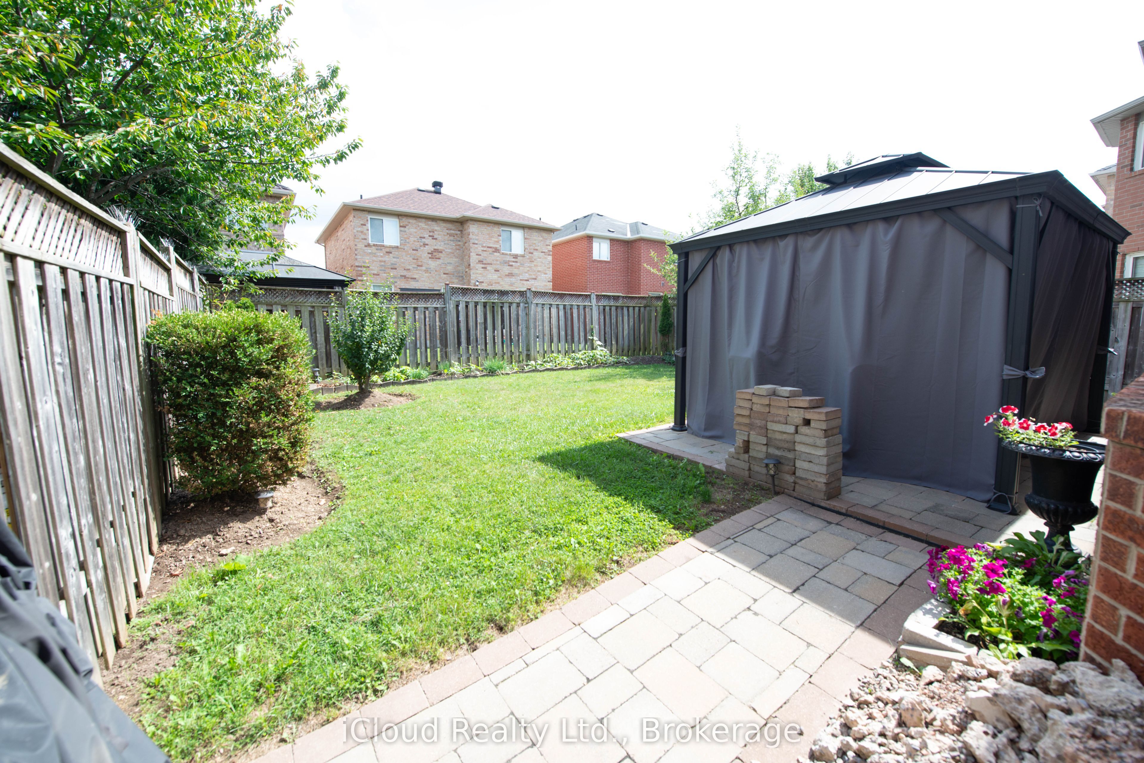 71 Tufton Crescent Property Photo 24