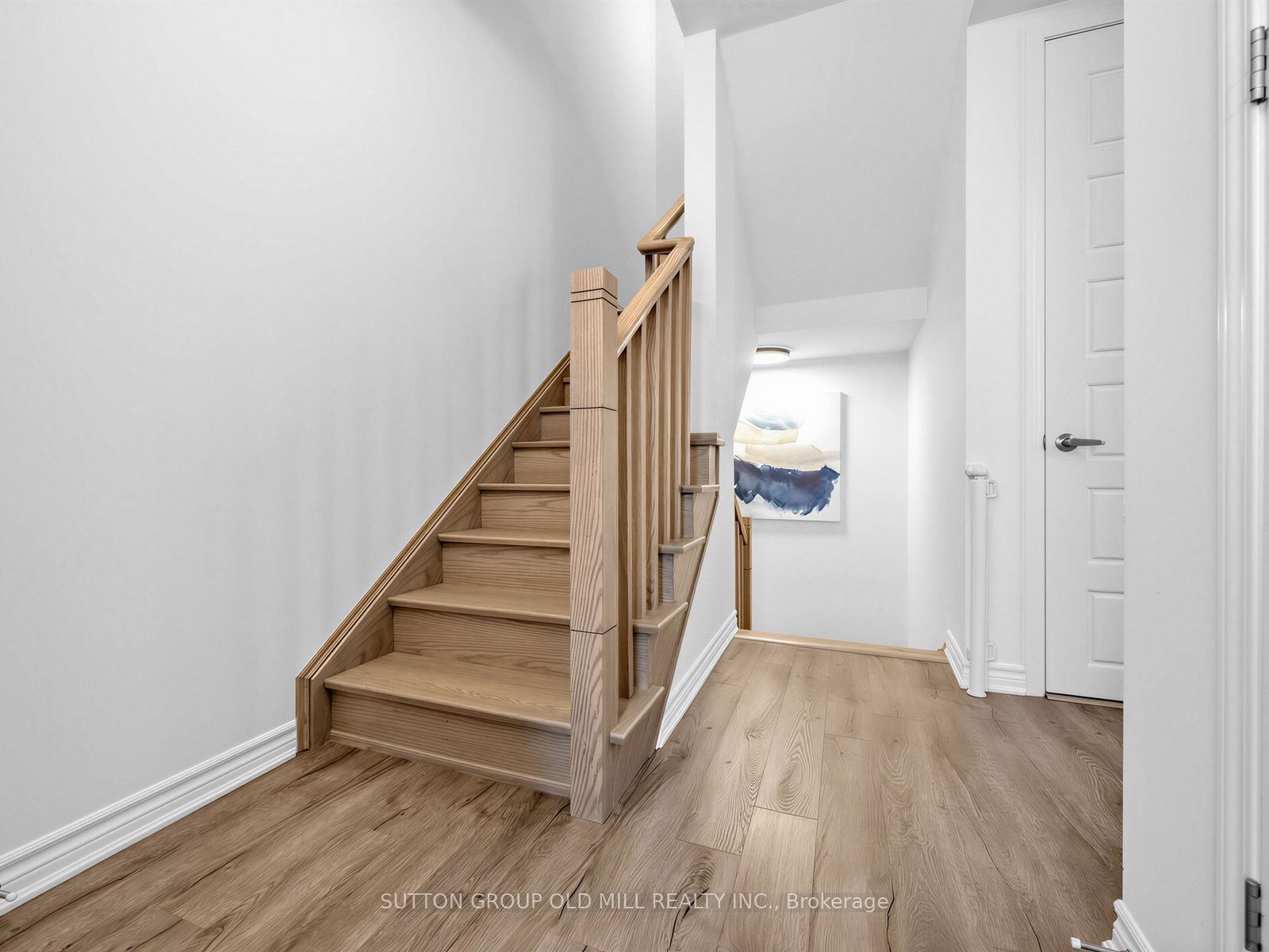 1537 Moira Crescent Property Photo 21