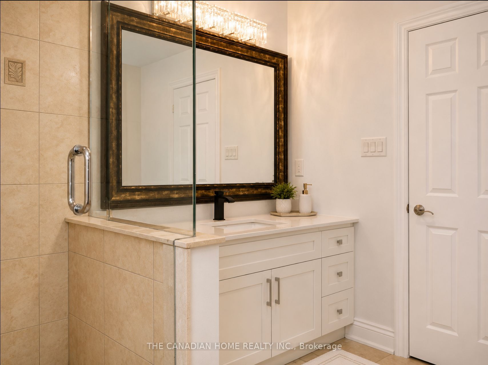 84 Royal West Drive Property Photo 22