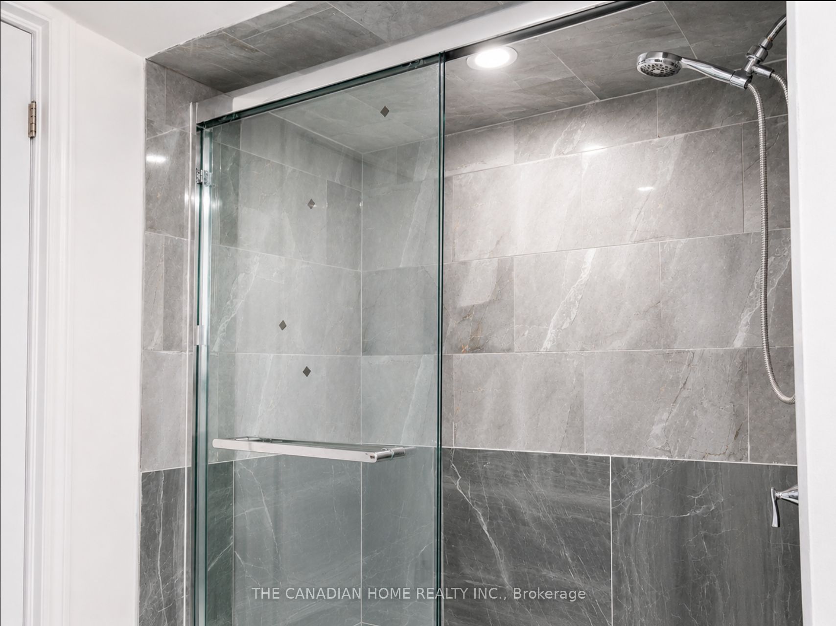 84 Royal West Drive Property Photo 39