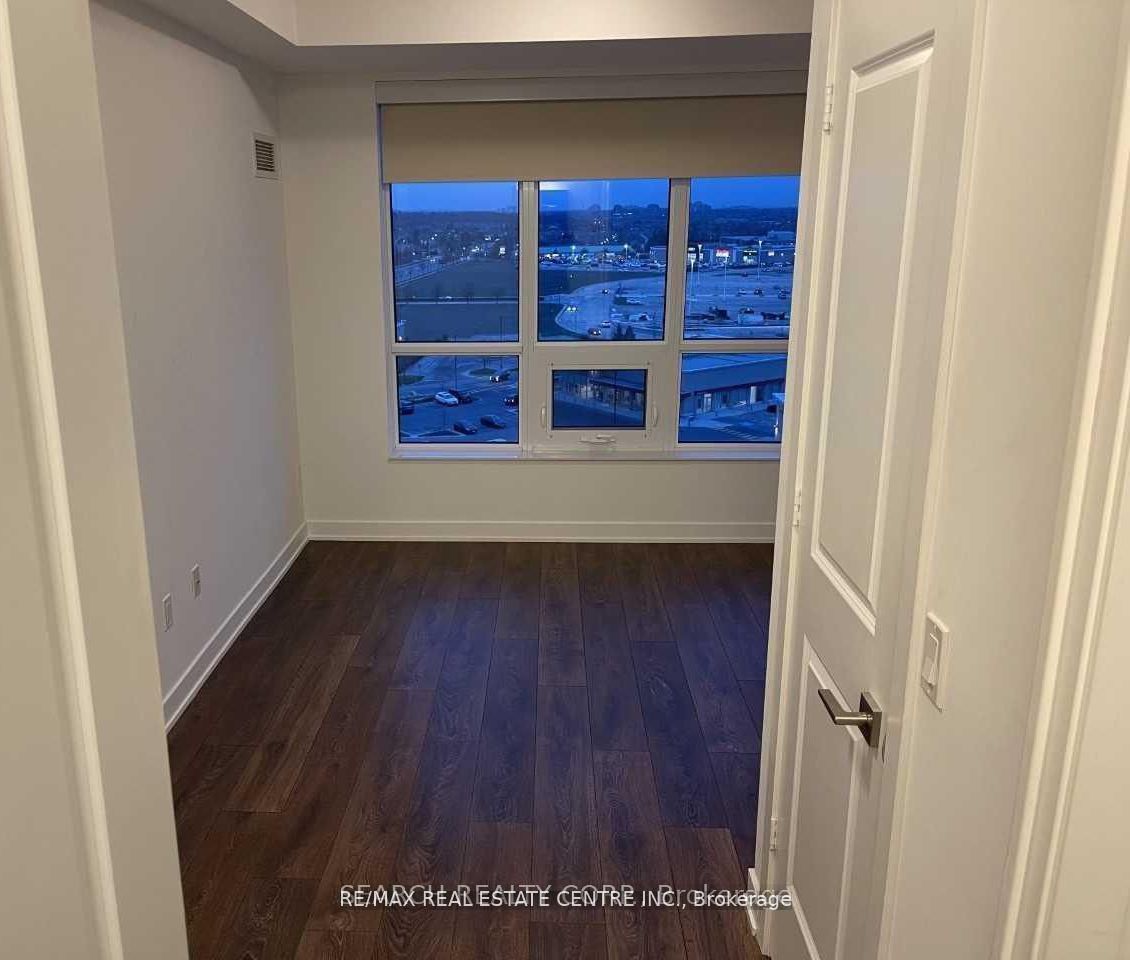 4655 Glen Erin Drive E 1009 Property Photo 15
