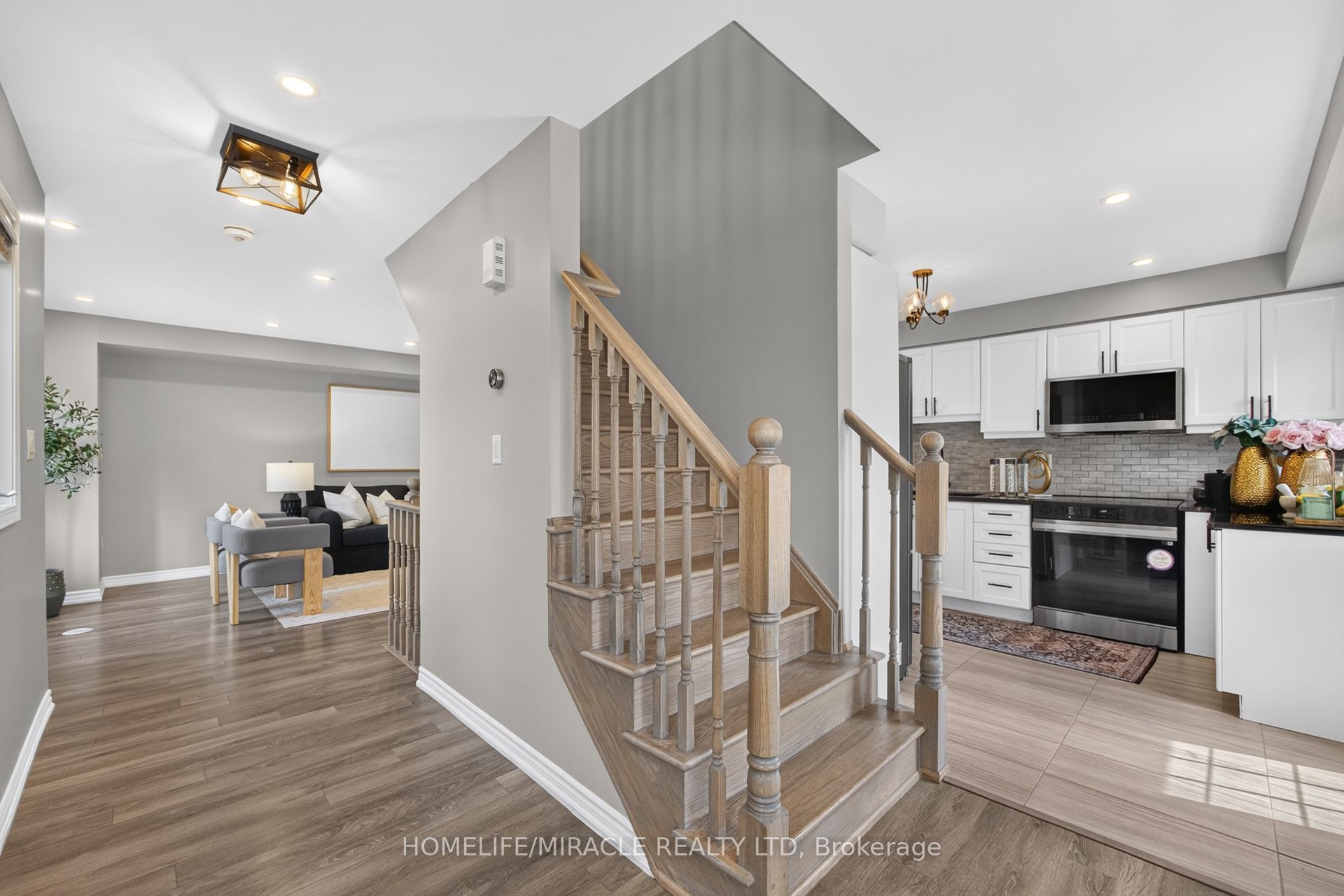 517 Allport Gate Property Photo 19