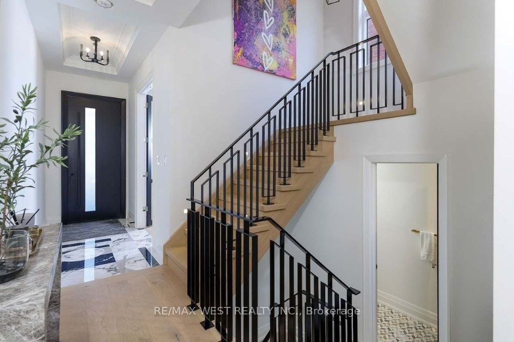 64 Thompson Avenue Property Photo 3
