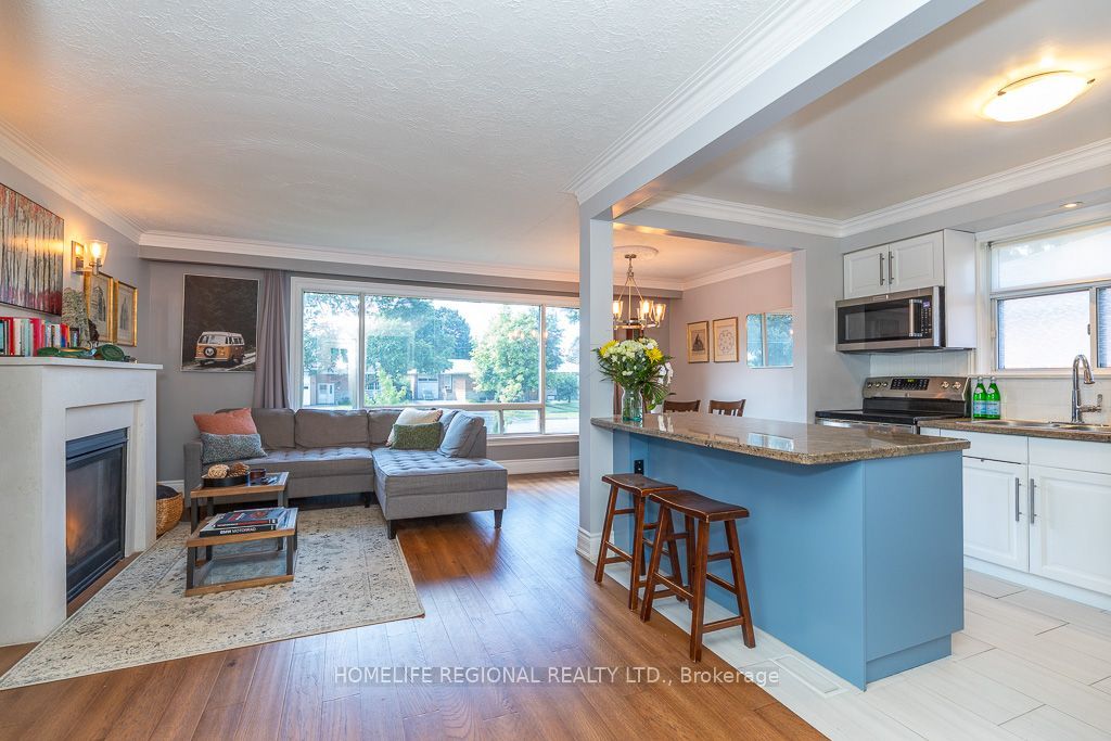 128 The Westway Property Photo 8