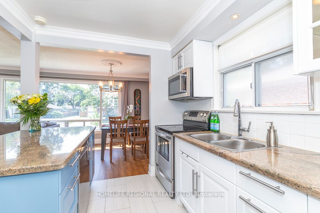 128 The Westway Property Photo 9
