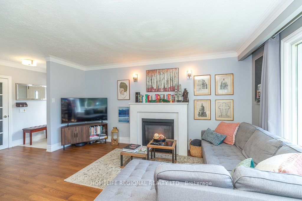 128 The Westway Property Photo 17