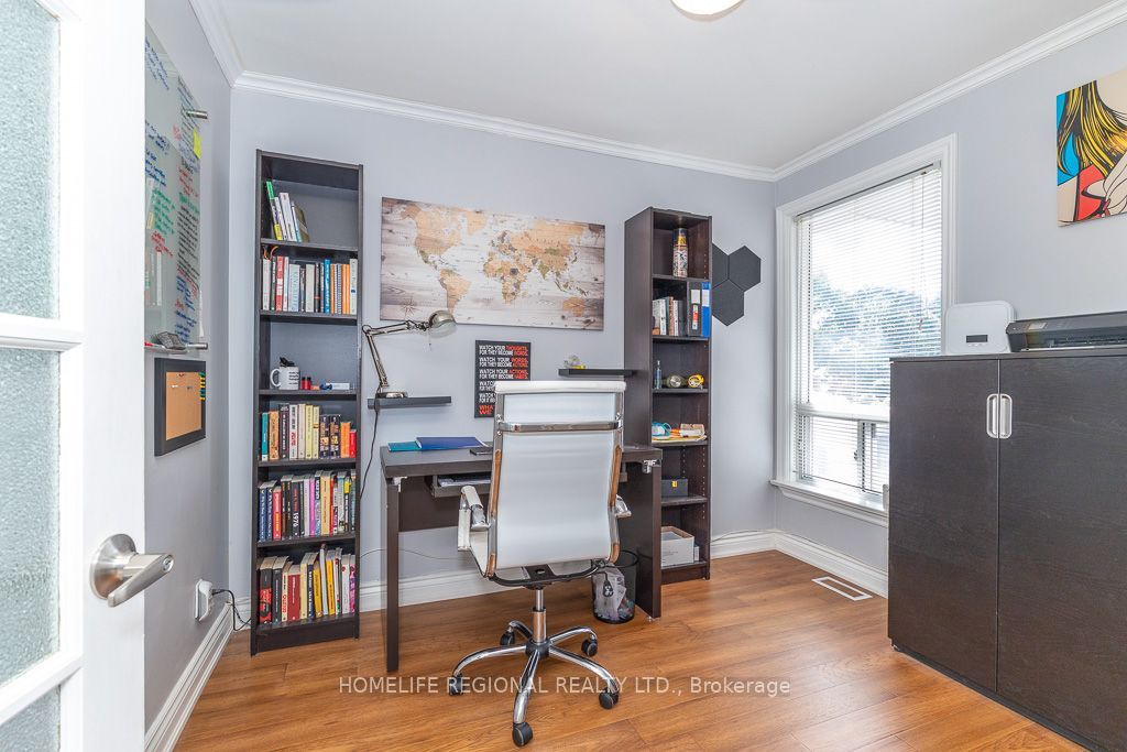 128 The Westway Property Photo 21