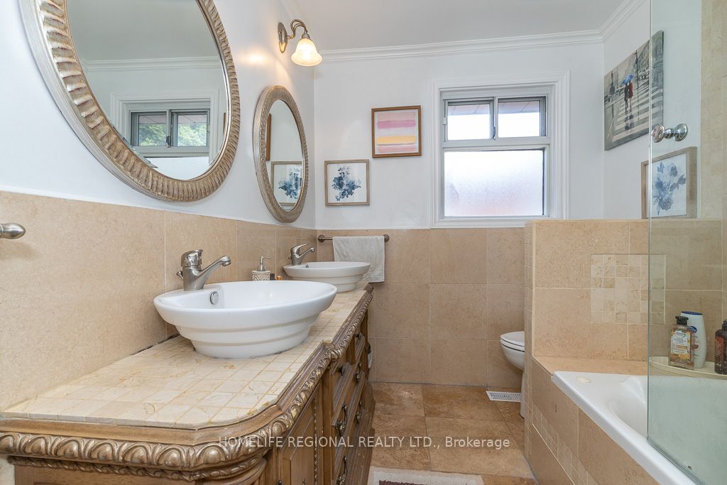 128 The Westway Property Photo 24