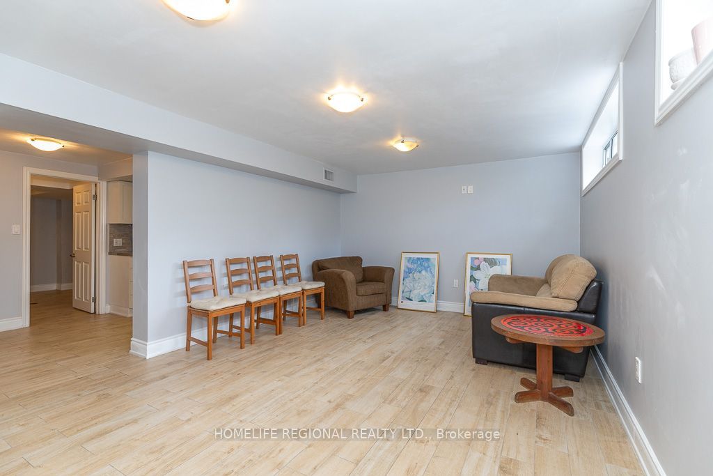 128 The Westway Property Photo 29