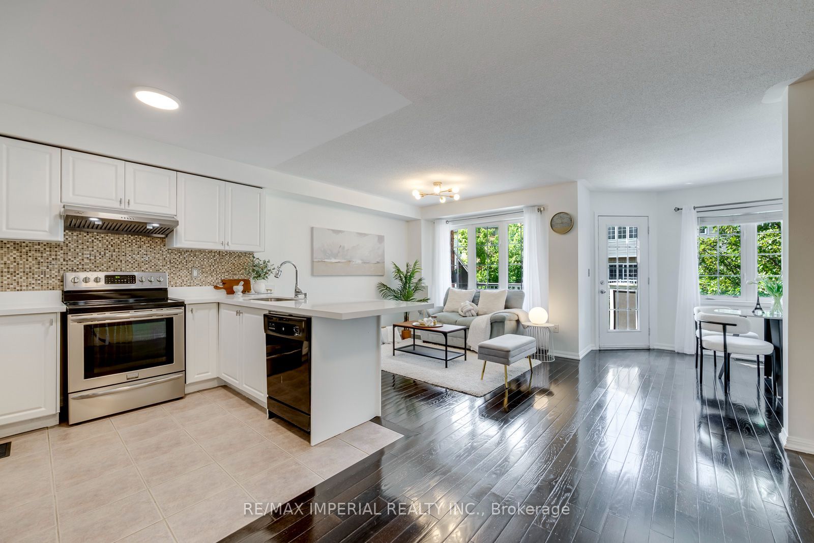620 Ferguson Drive 86 Property Photo 11