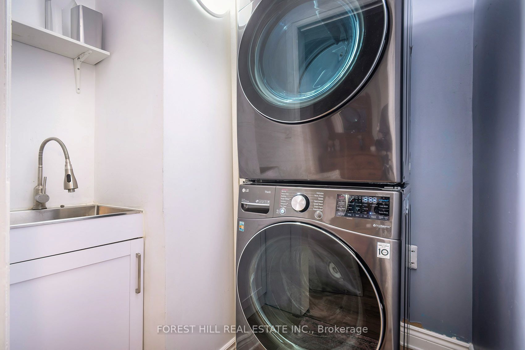 55 Vanevery Street Property Photo 23