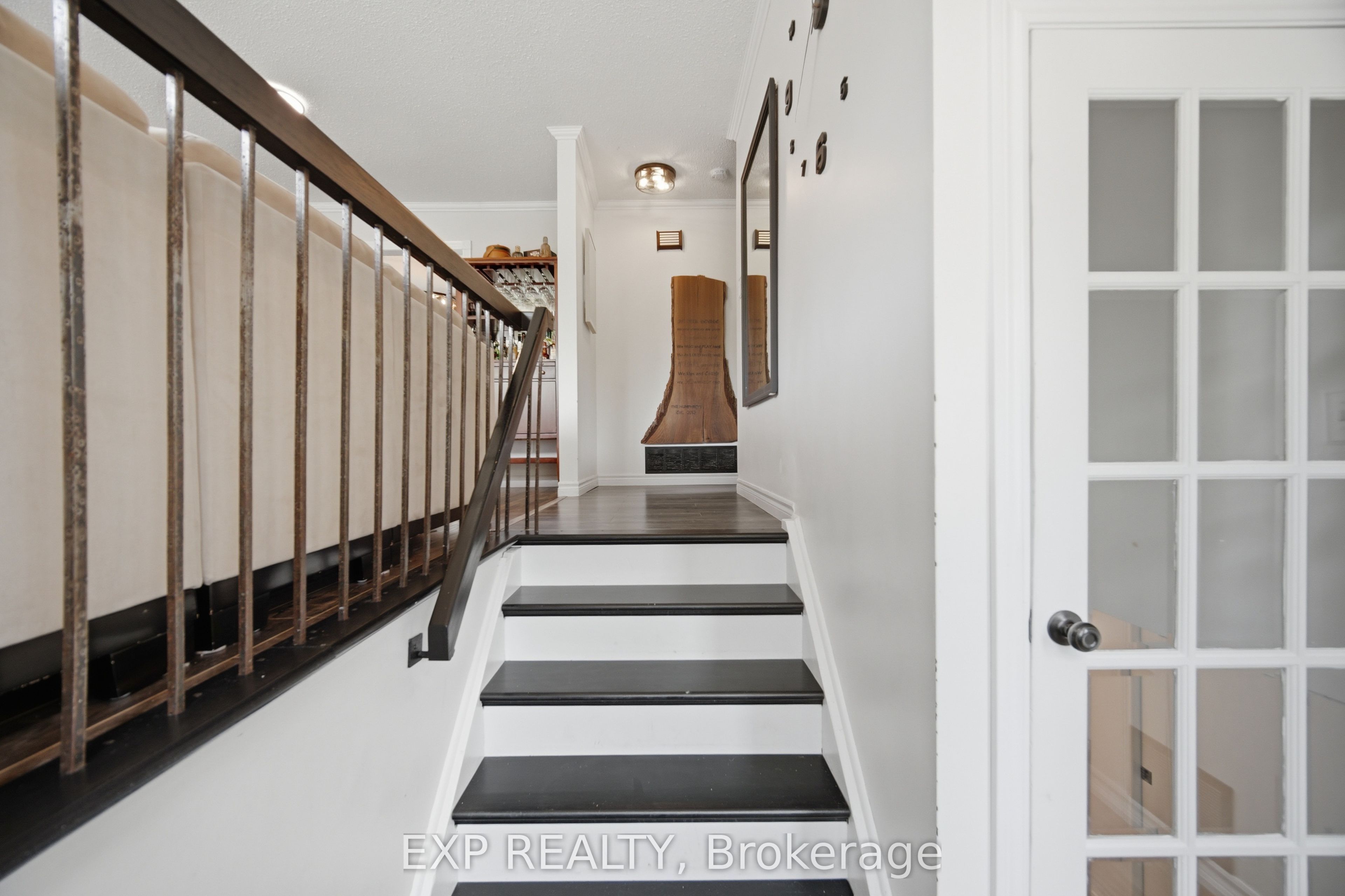 127 Acton Boulevard Property Photo 5