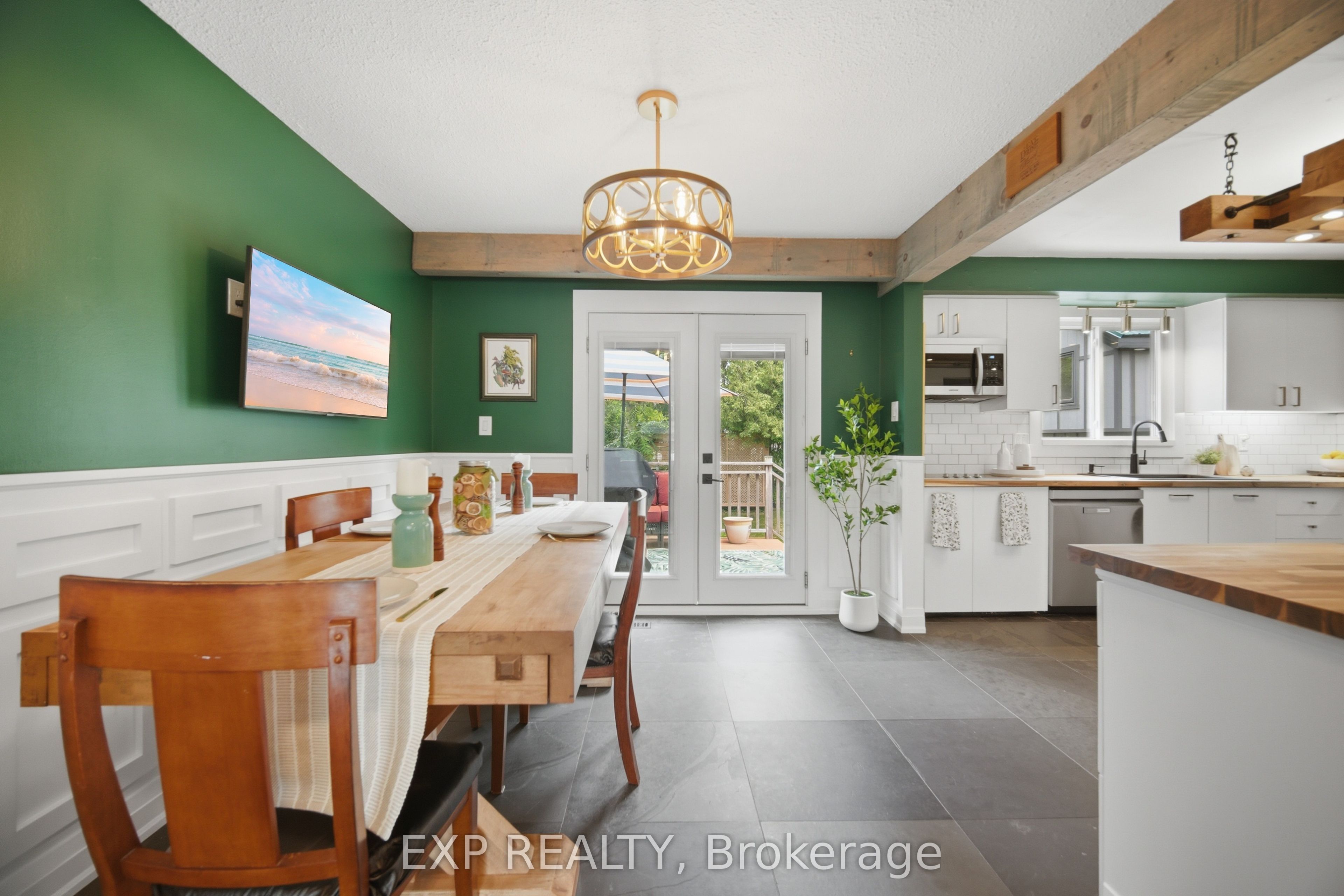 127 Acton Boulevard Property Photo 10