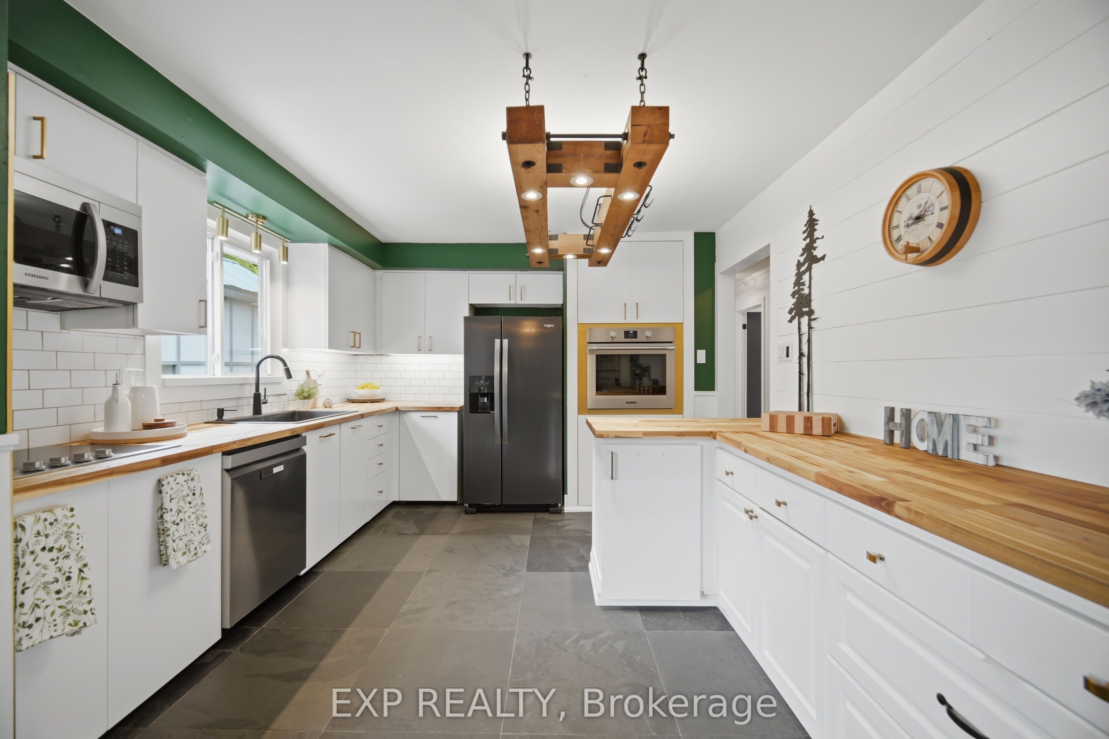 127 Acton Boulevard Property Photo 14