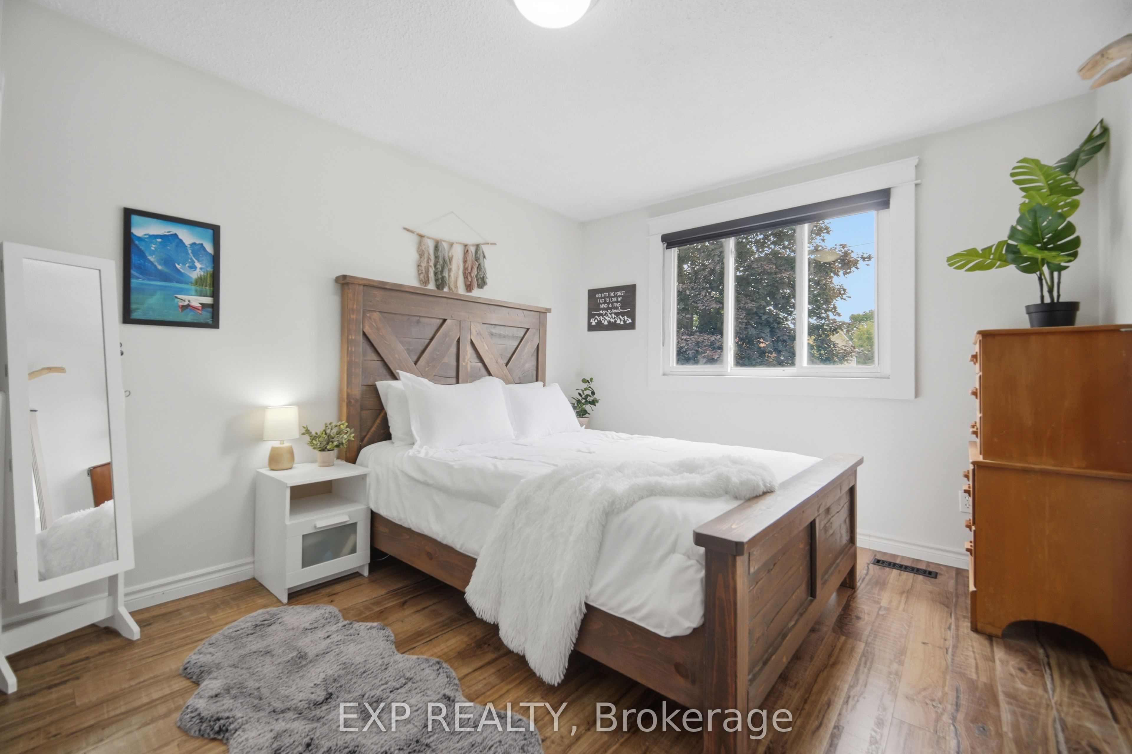 127 Acton Boulevard Property Photo 18