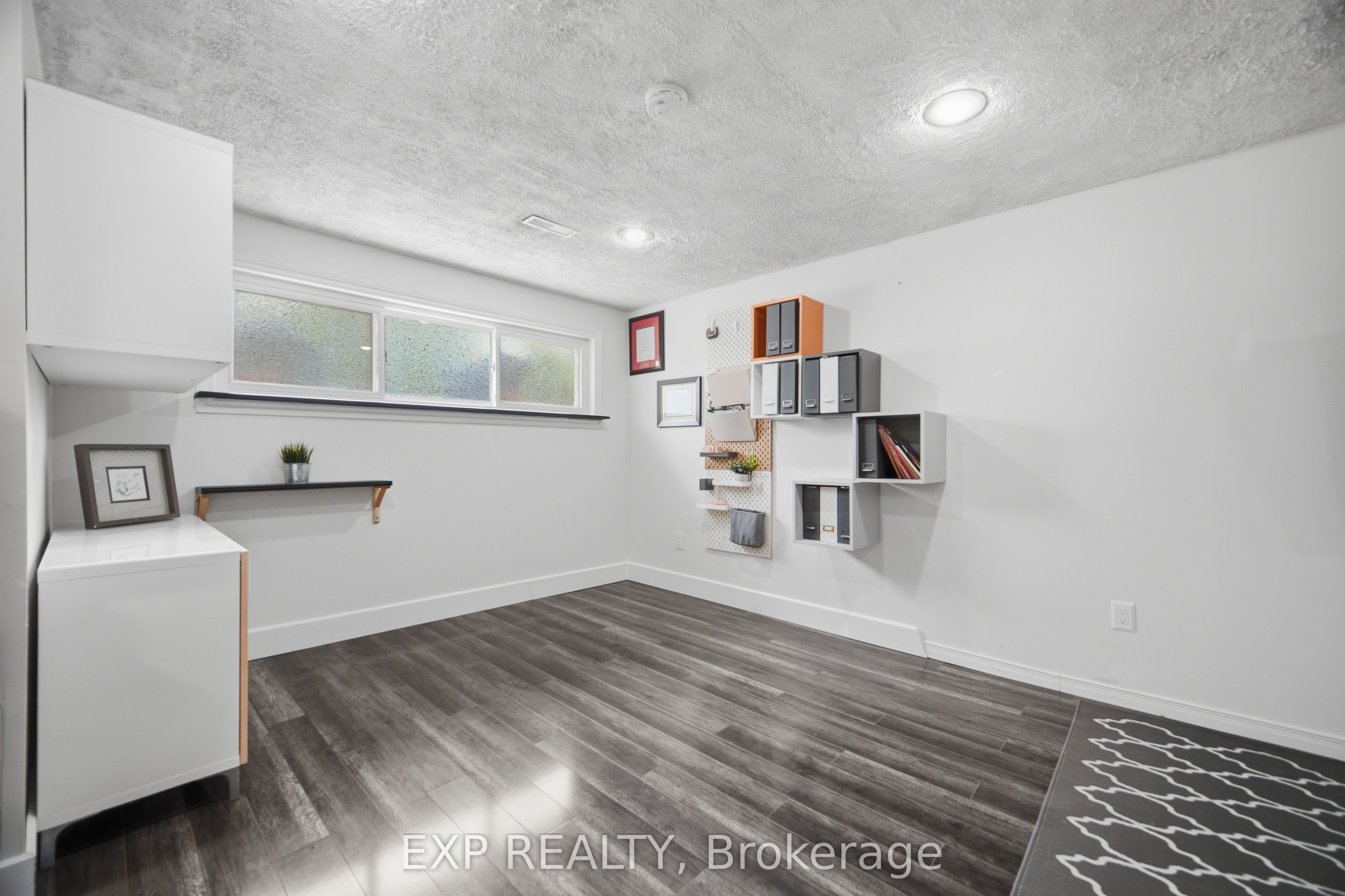 127 Acton Boulevard Property Photo 27
