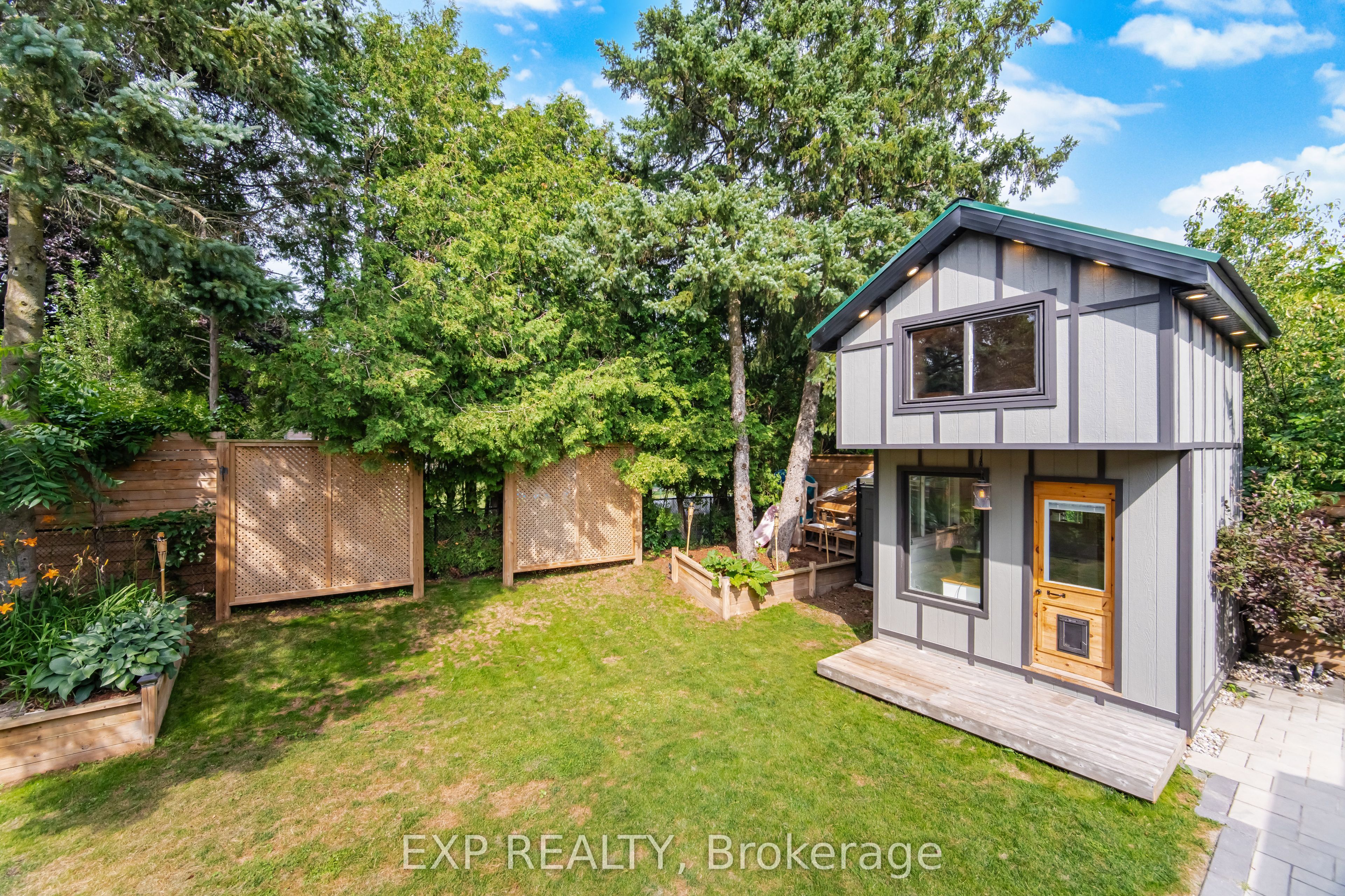 127 Acton Boulevard Property Photo 36