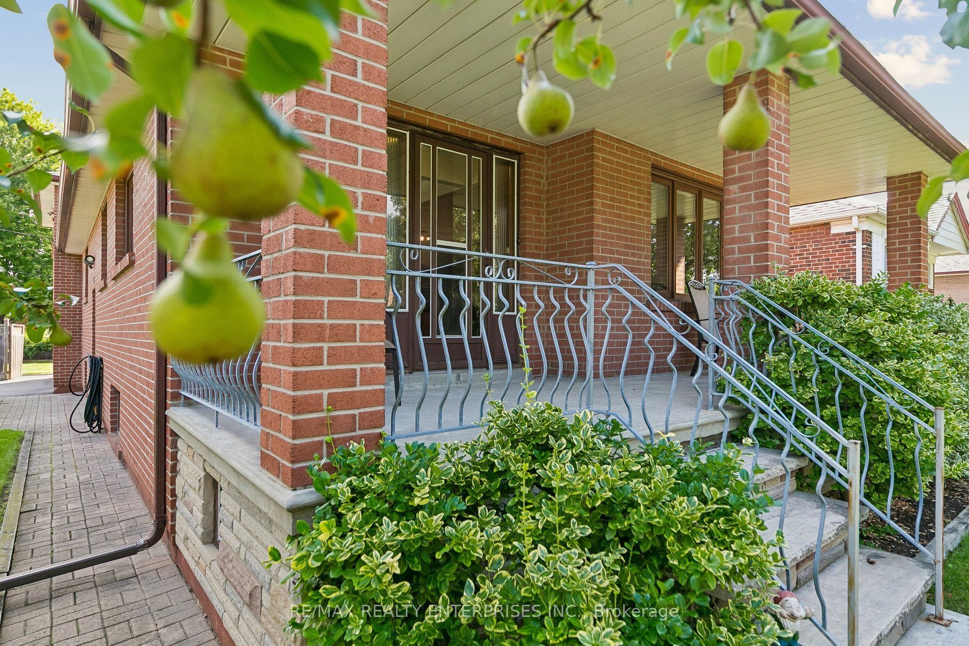 19 Coules Court Property Photo 4