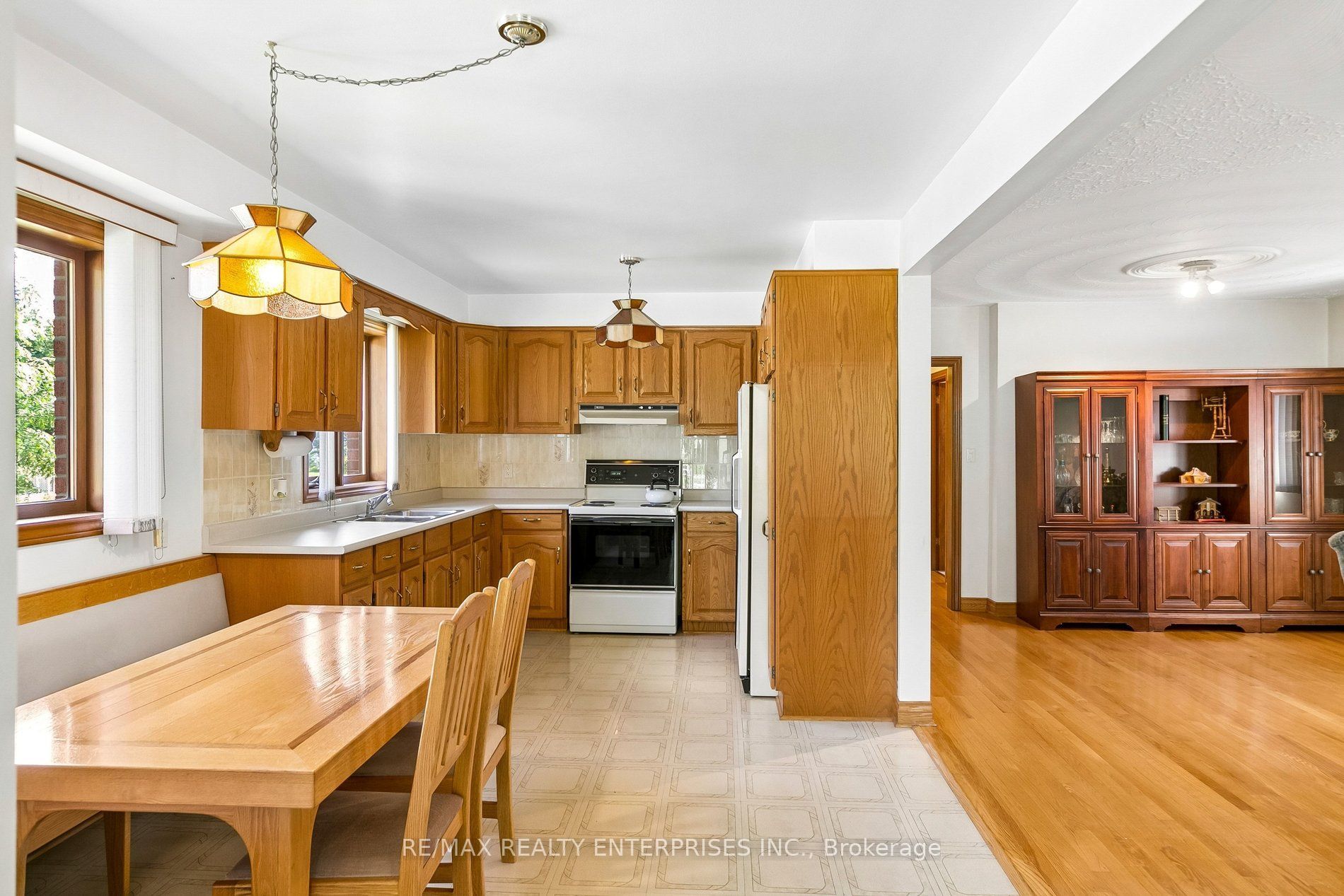 19 Coules Court Property Photo 9