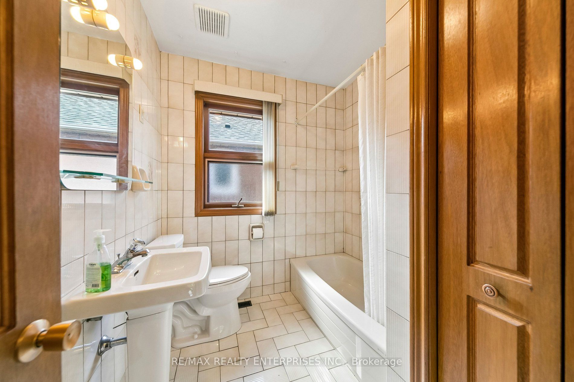 19 Coules Court Property Photo 23