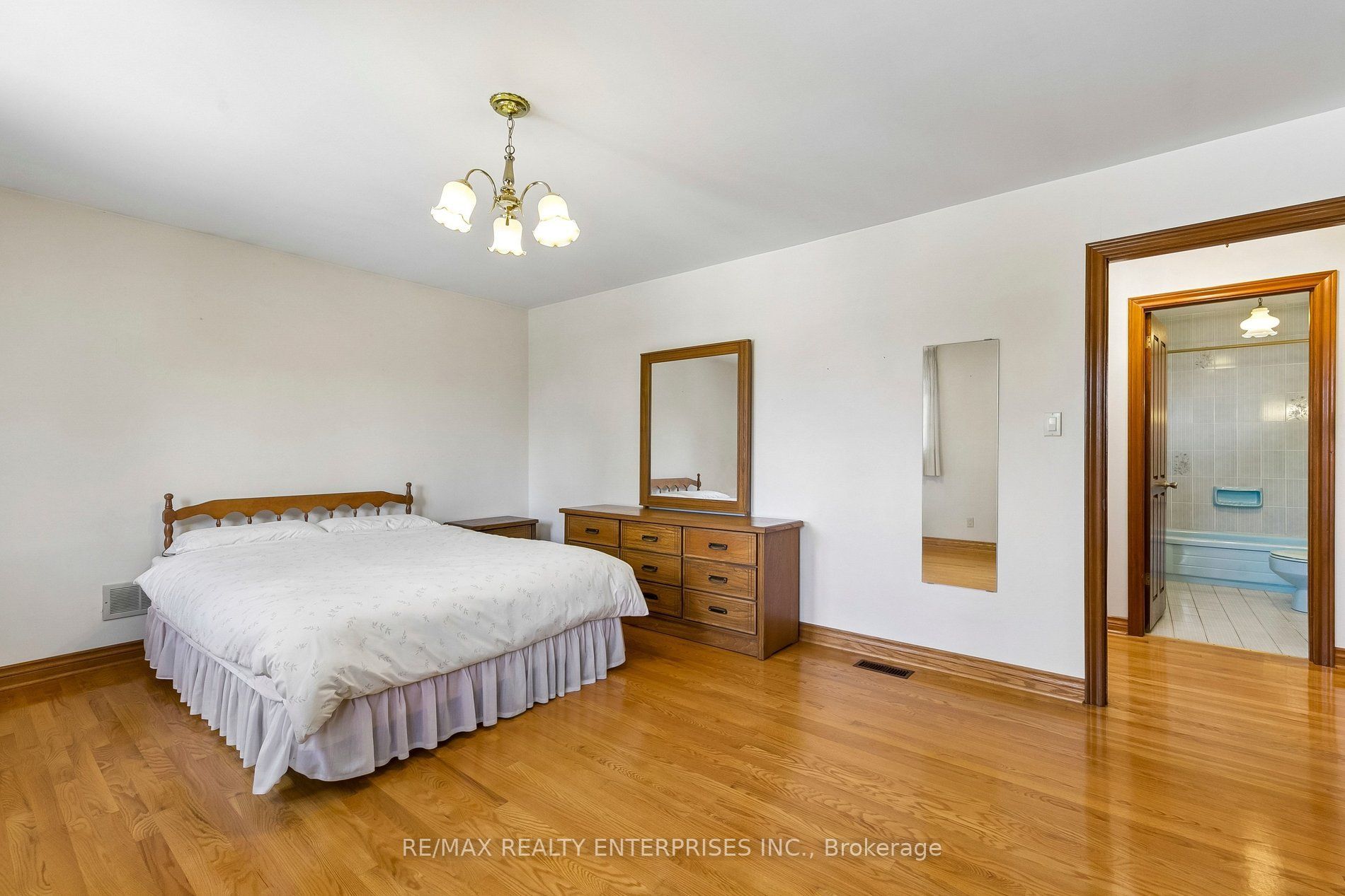 19 Coules Court Property Photo 33