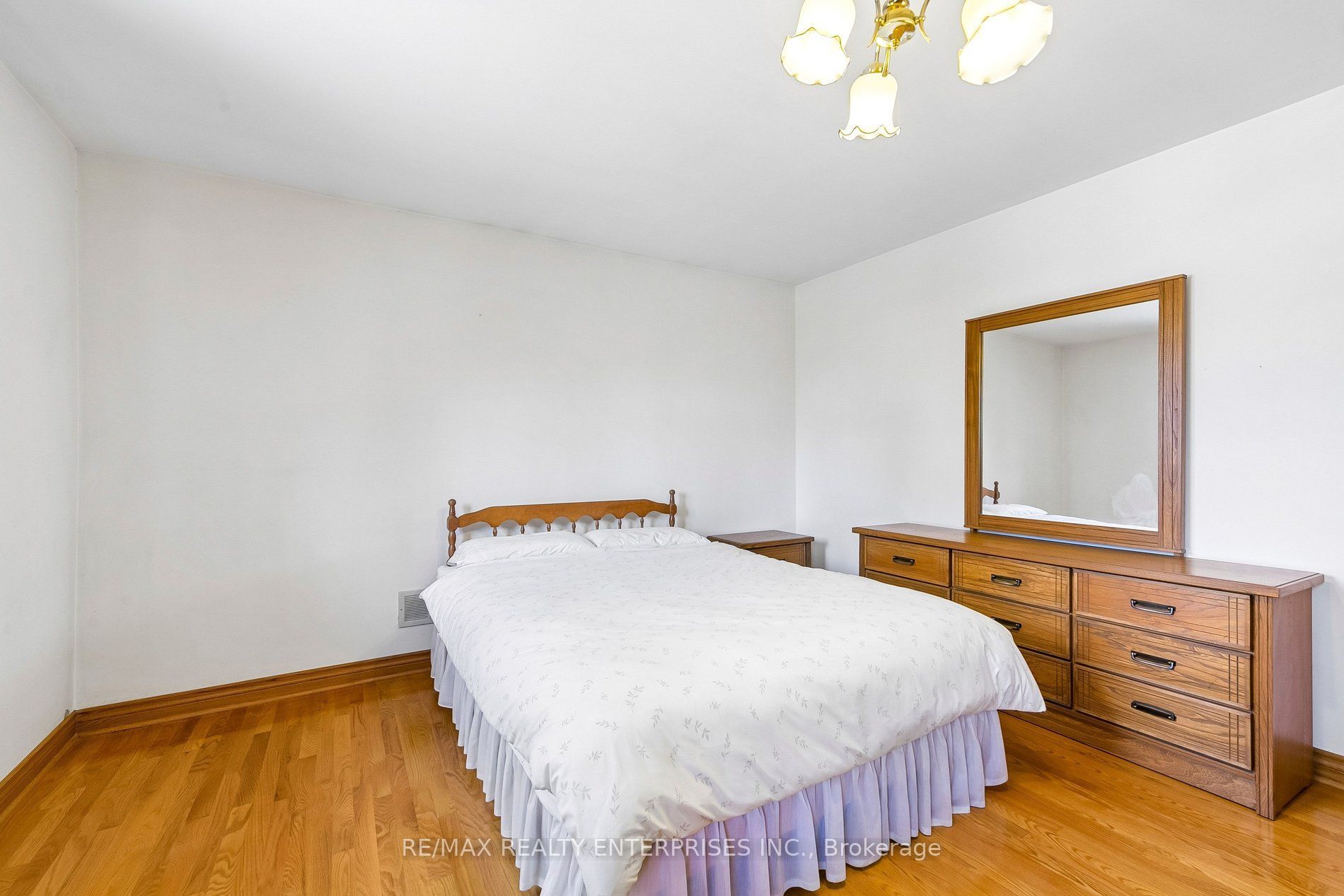 19 Coules Court Property Photo 34