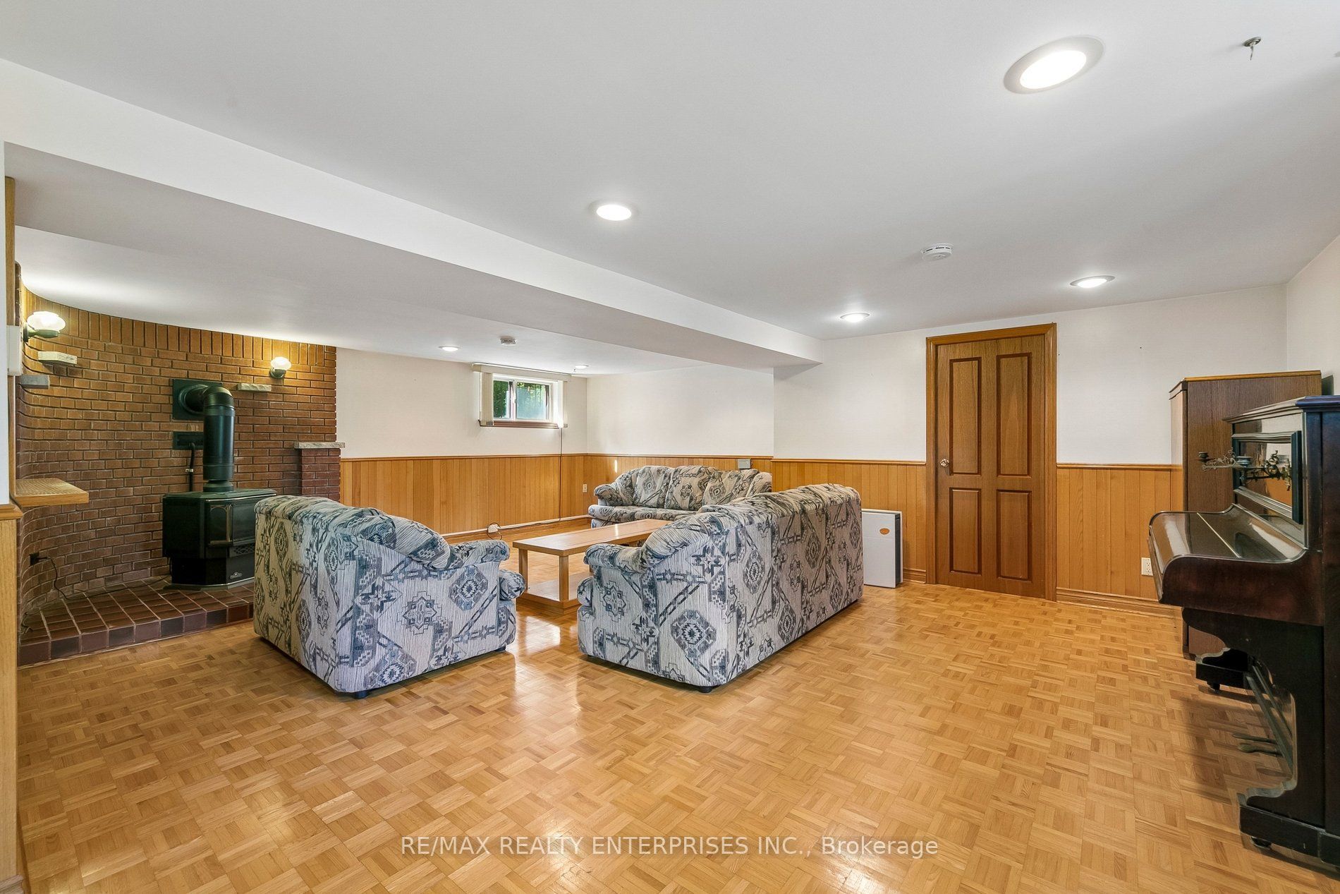 19 Coules Court Property Photo 35