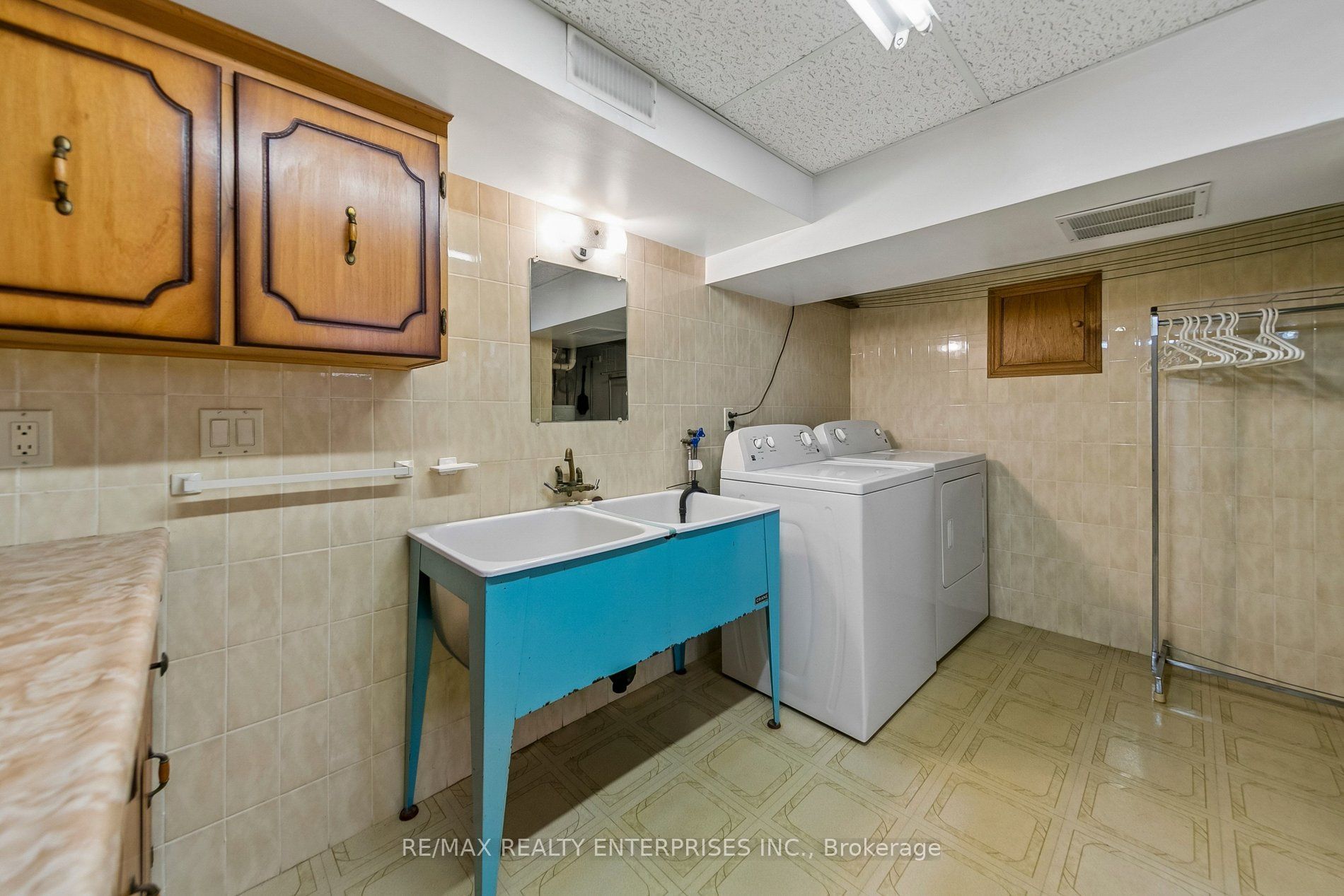 19 Coules Court Property Photo 45