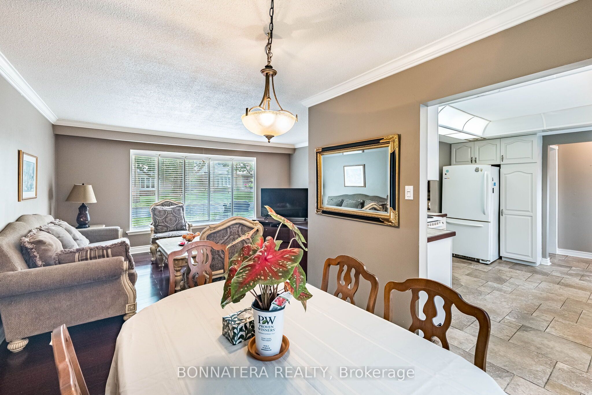 1324 Aldridge Crescent Property Photo 13