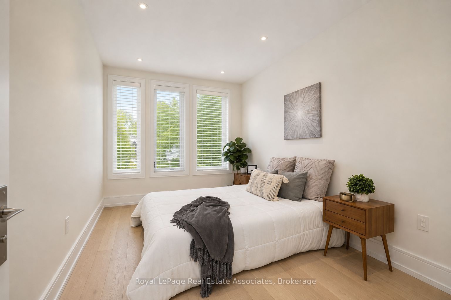 63 Troy Street Property Photo 28