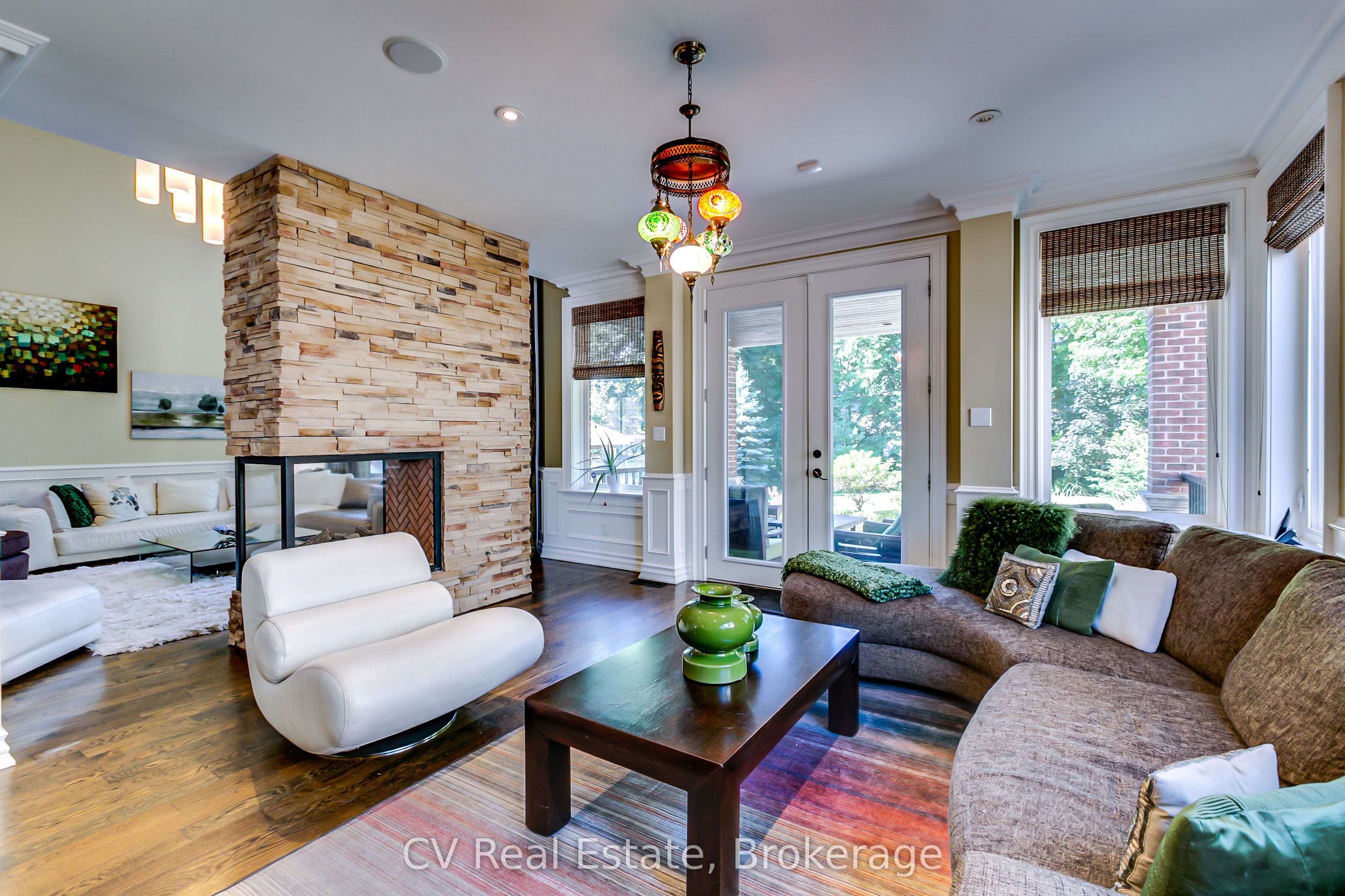 468 Chartwell Road Property Photo 6