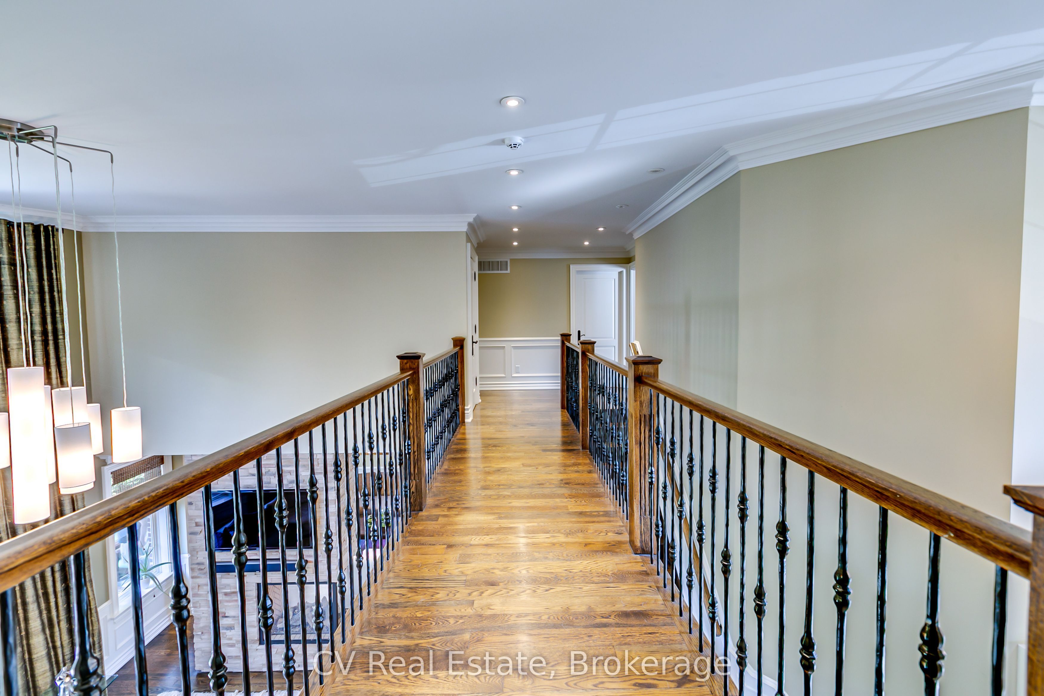 468 Chartwell Road Property Photo 20
