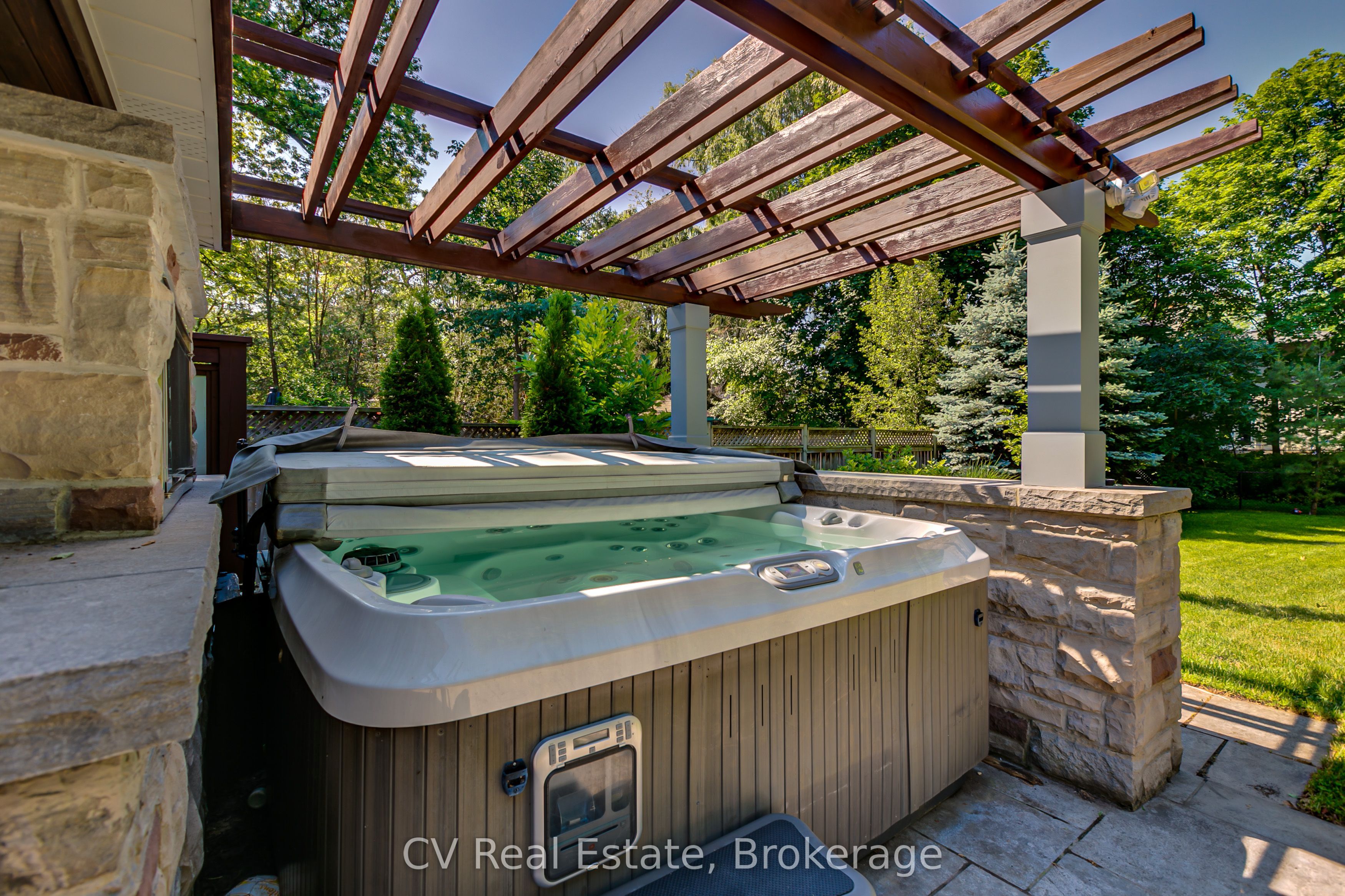 468 Chartwell Road Property Photo 31