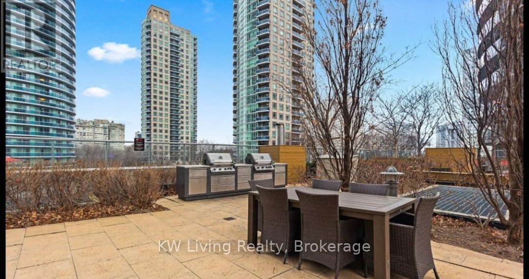 60 Absolute Avenue 4804 Property Photo 20